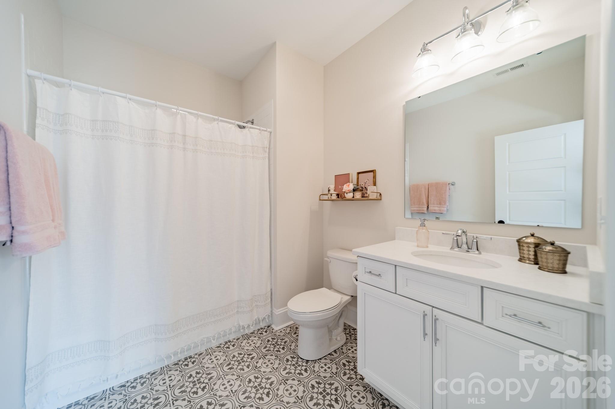 1103 Grand Oak Drive