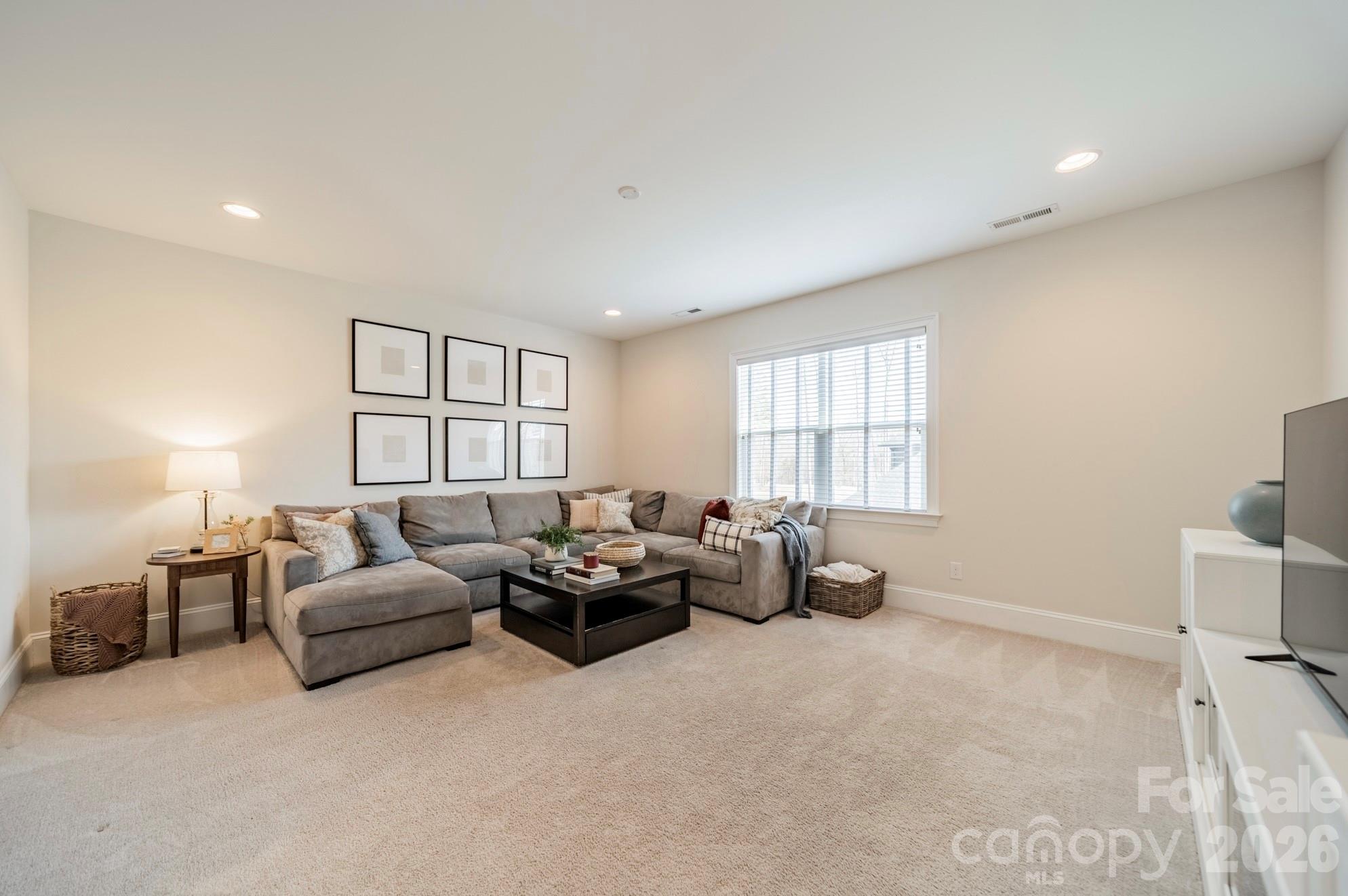 1103 Grand Oak Drive