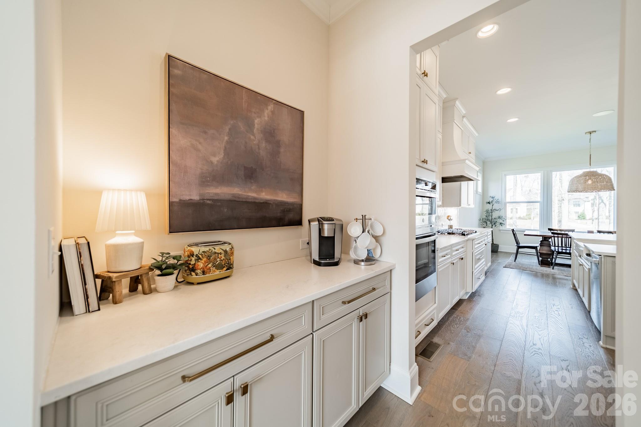 1103 Grand Oak Drive