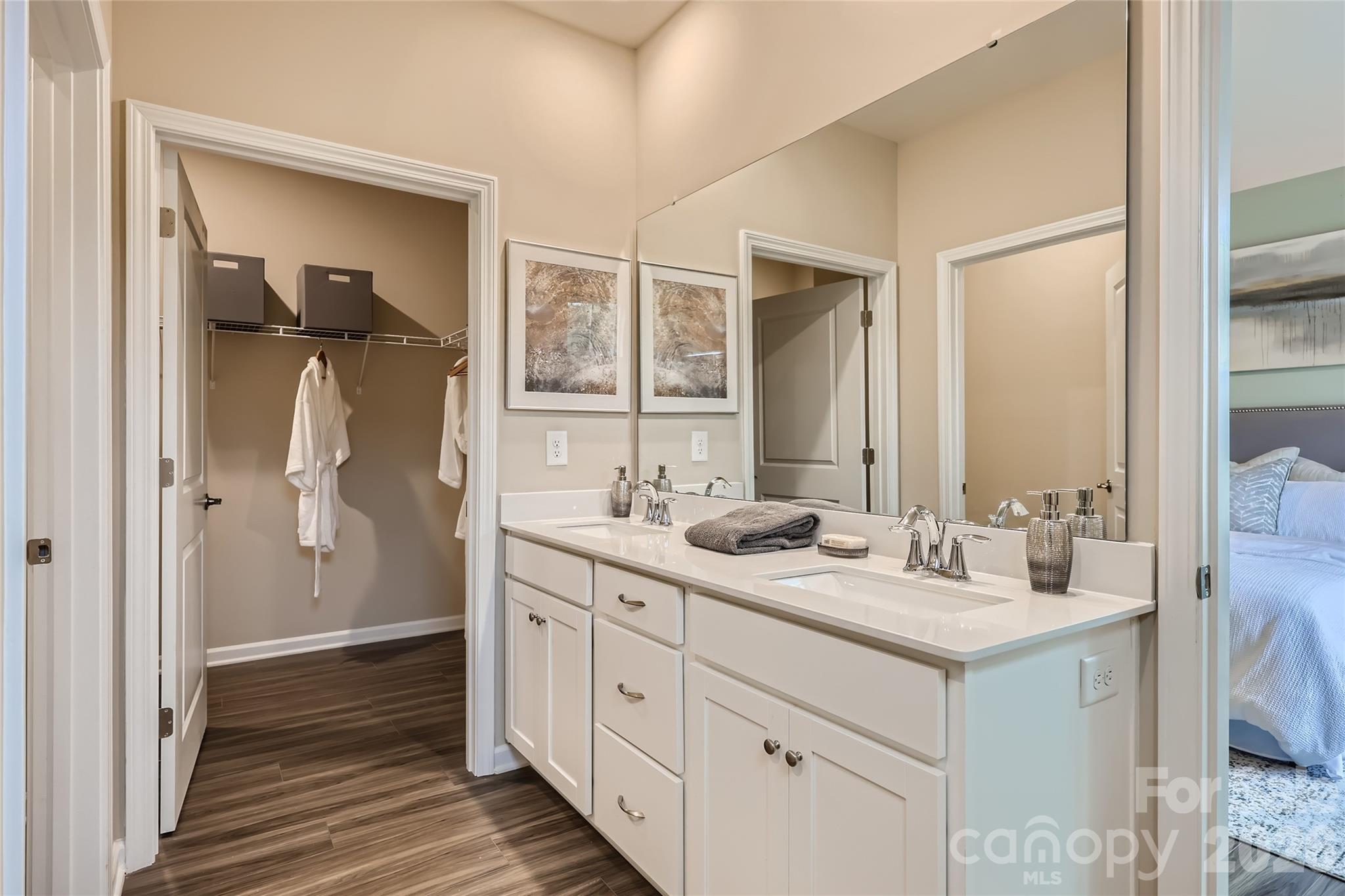 1019 Lookout Shoals Drive