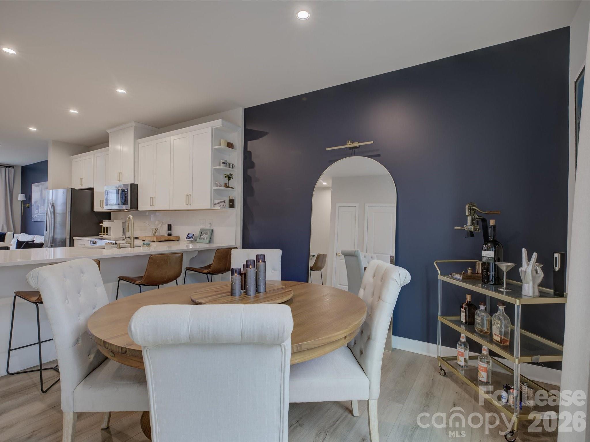 6112 Station Crossing Avenue