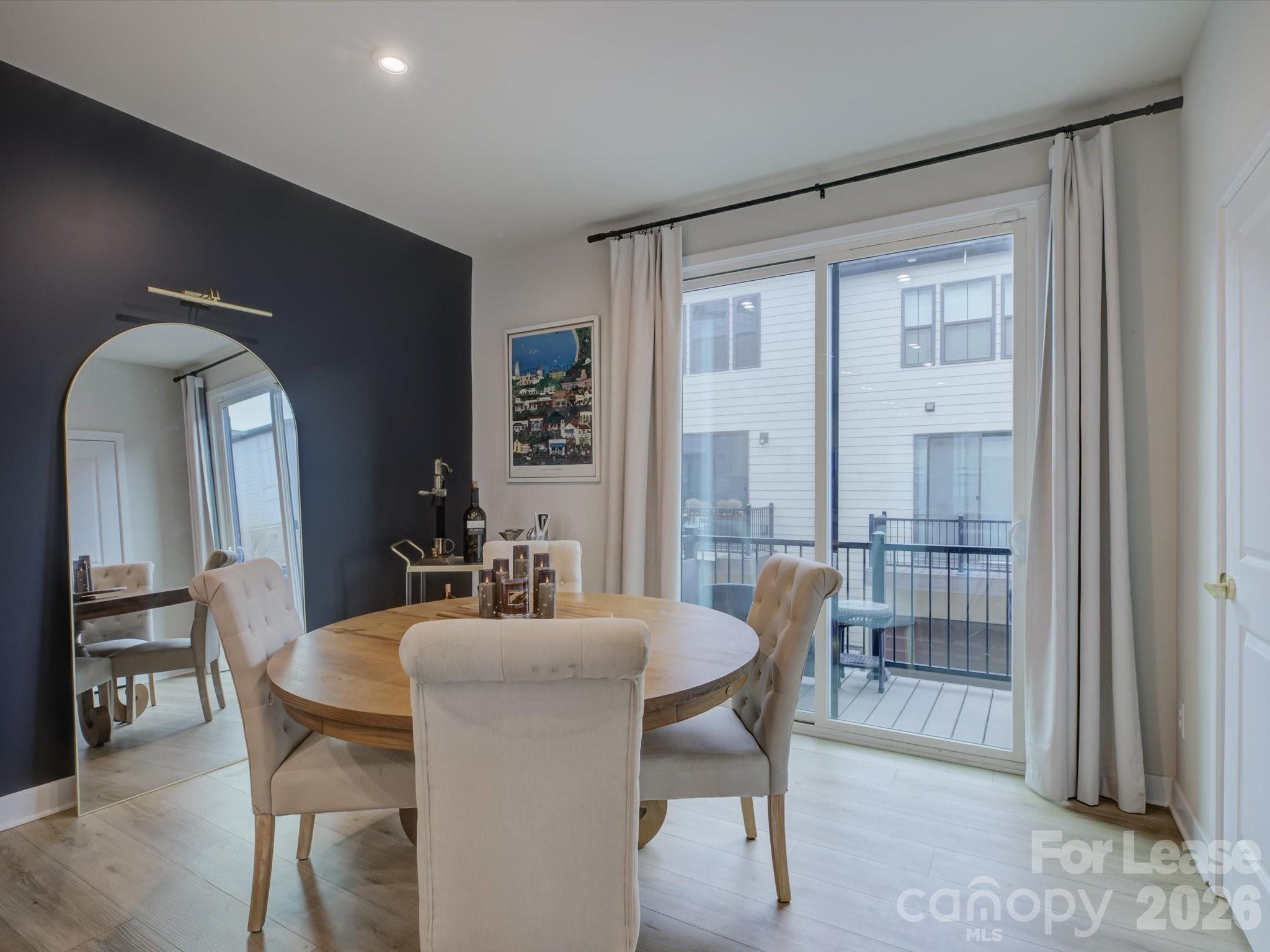 6112 Station Crossing Avenue