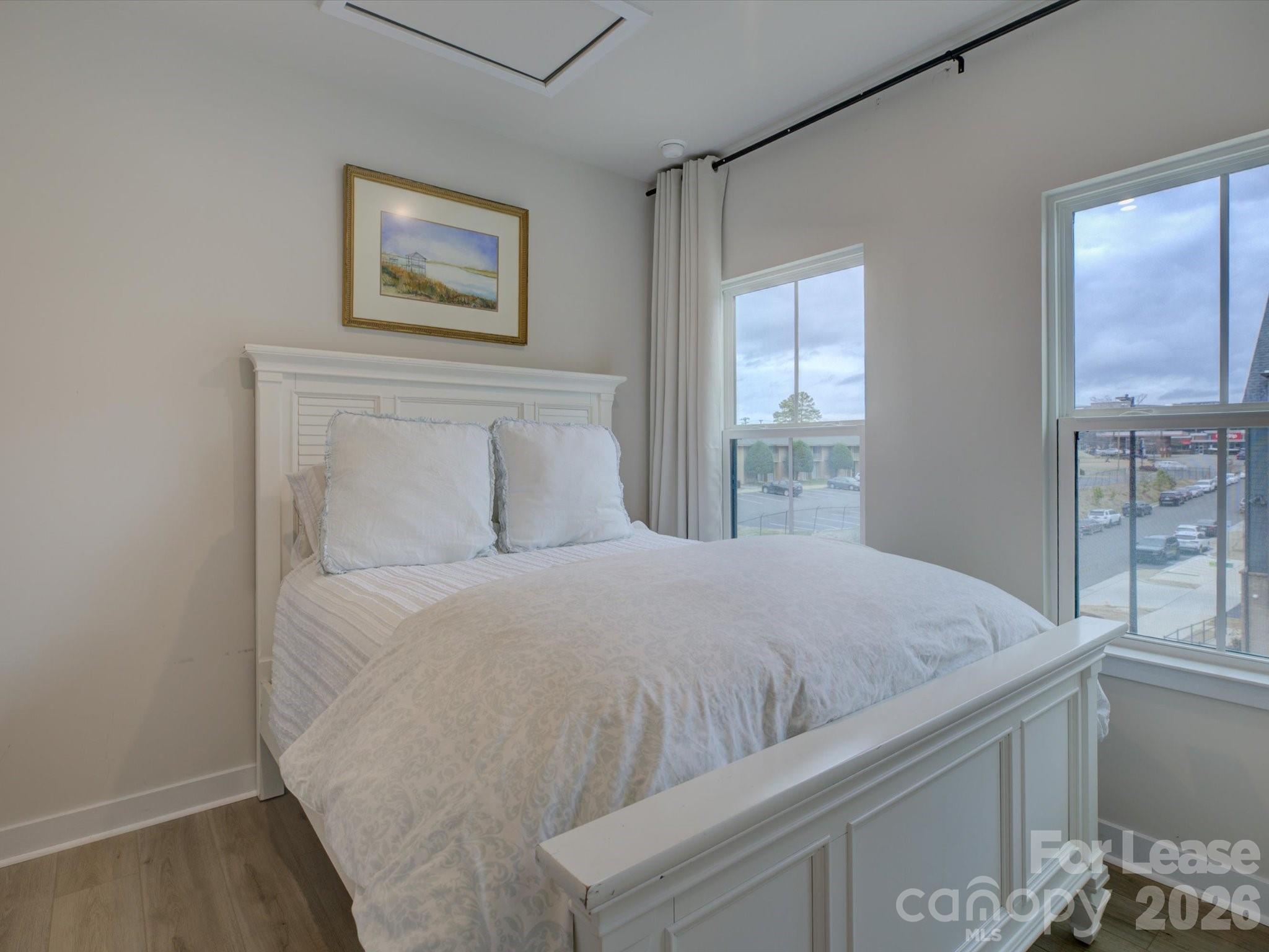 6112 Station Crossing Avenue