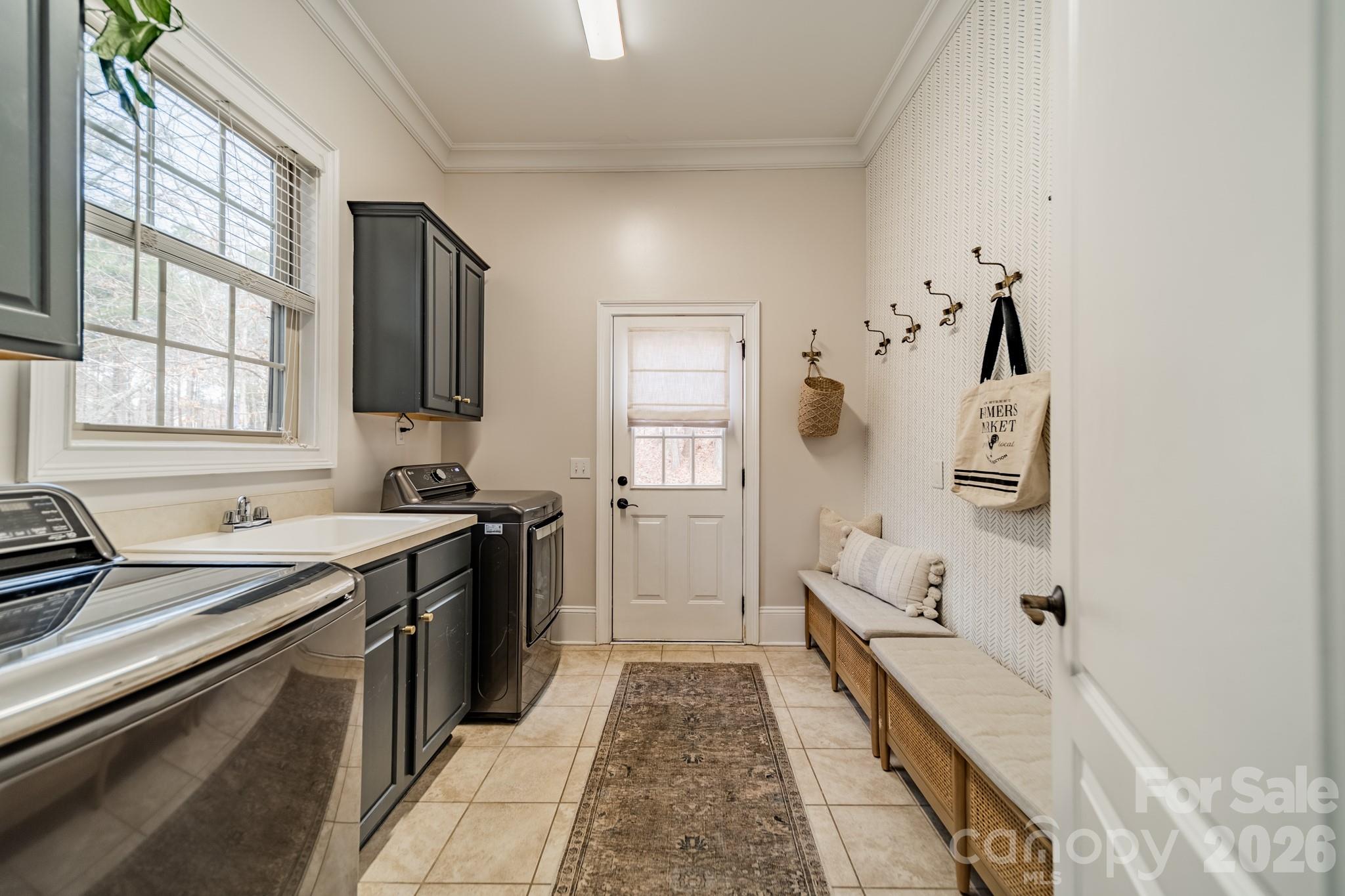 1224 Silver Arrow Court