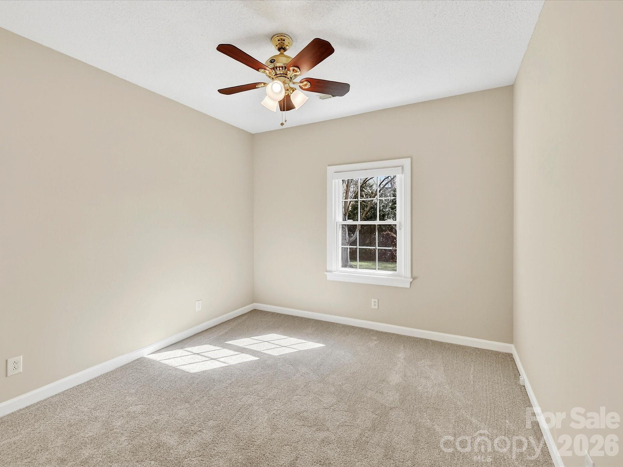 6711 Lyndonville Drive