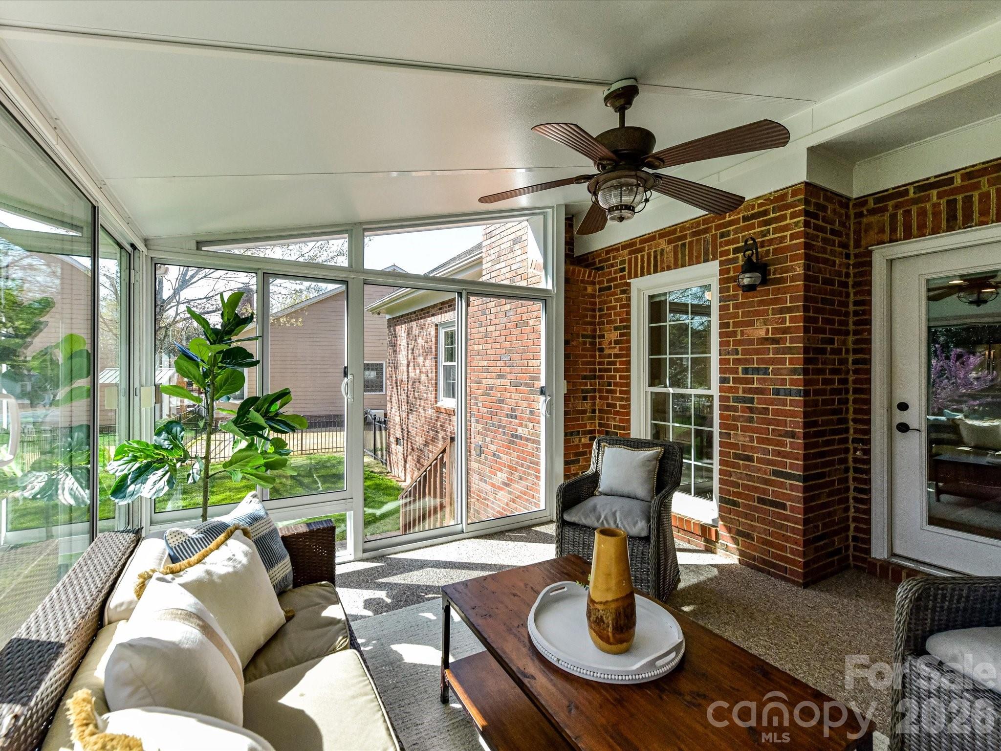 6711 Lyndonville Drive