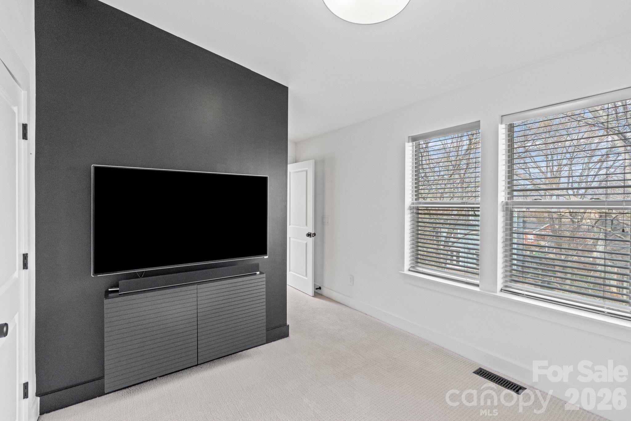 435 Steel Gardens Boulevard