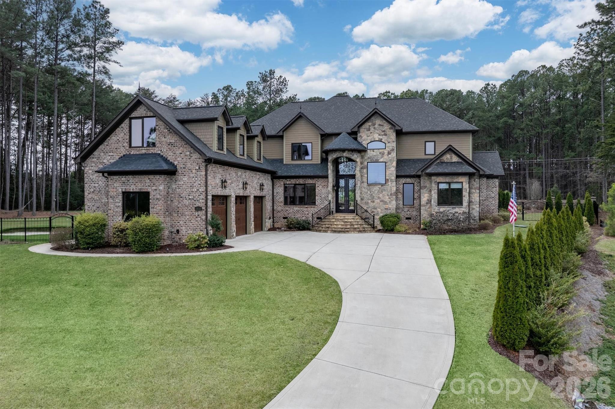 7946 Norman Pointe Drive