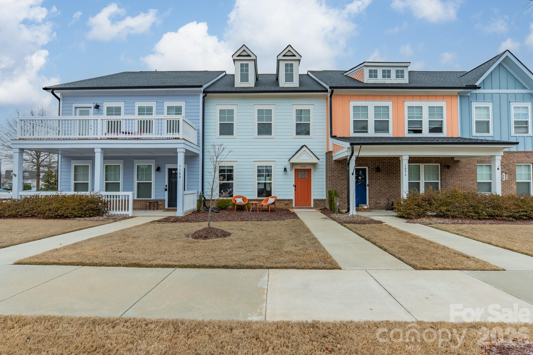 1098 Herrons Ferry Road