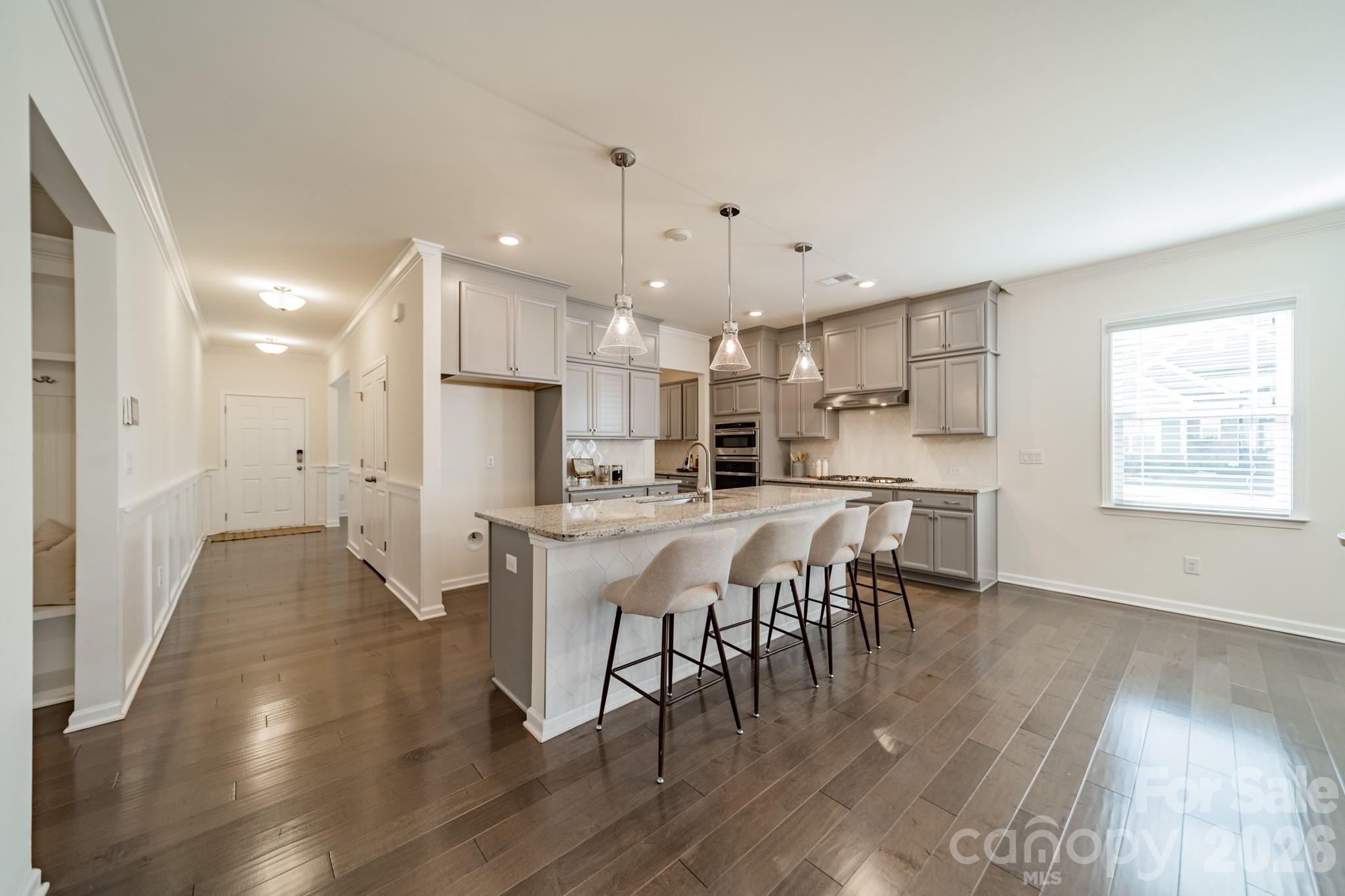 1032 Argentium Way