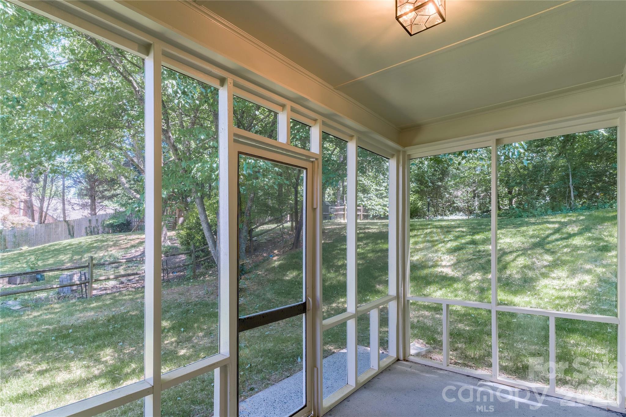 10324 Bon Meade Lane Unit: 124A