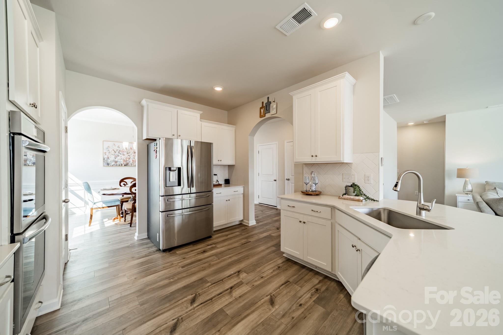 5542 Soft Shell Drive