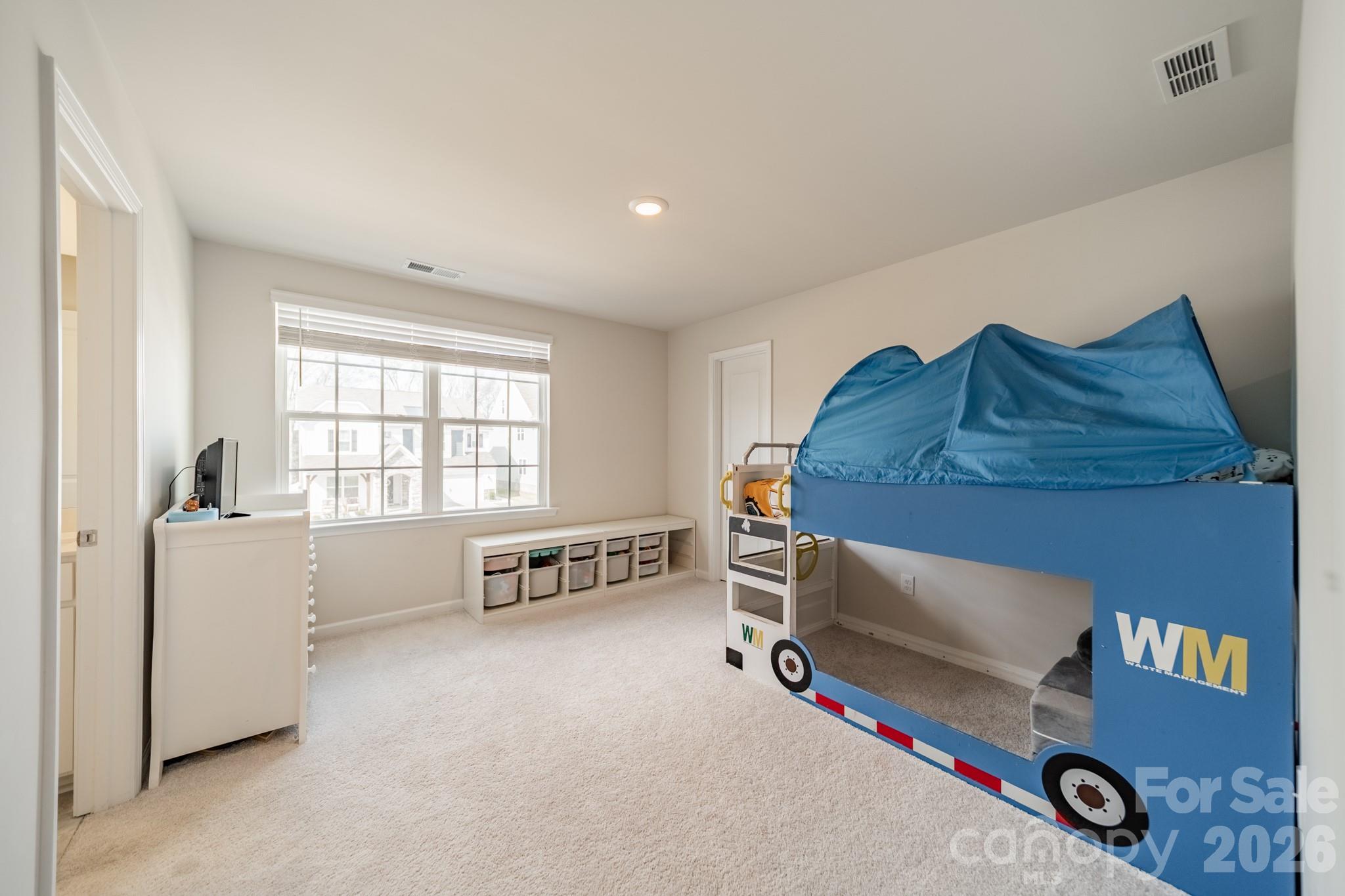 5542 Soft Shell Drive