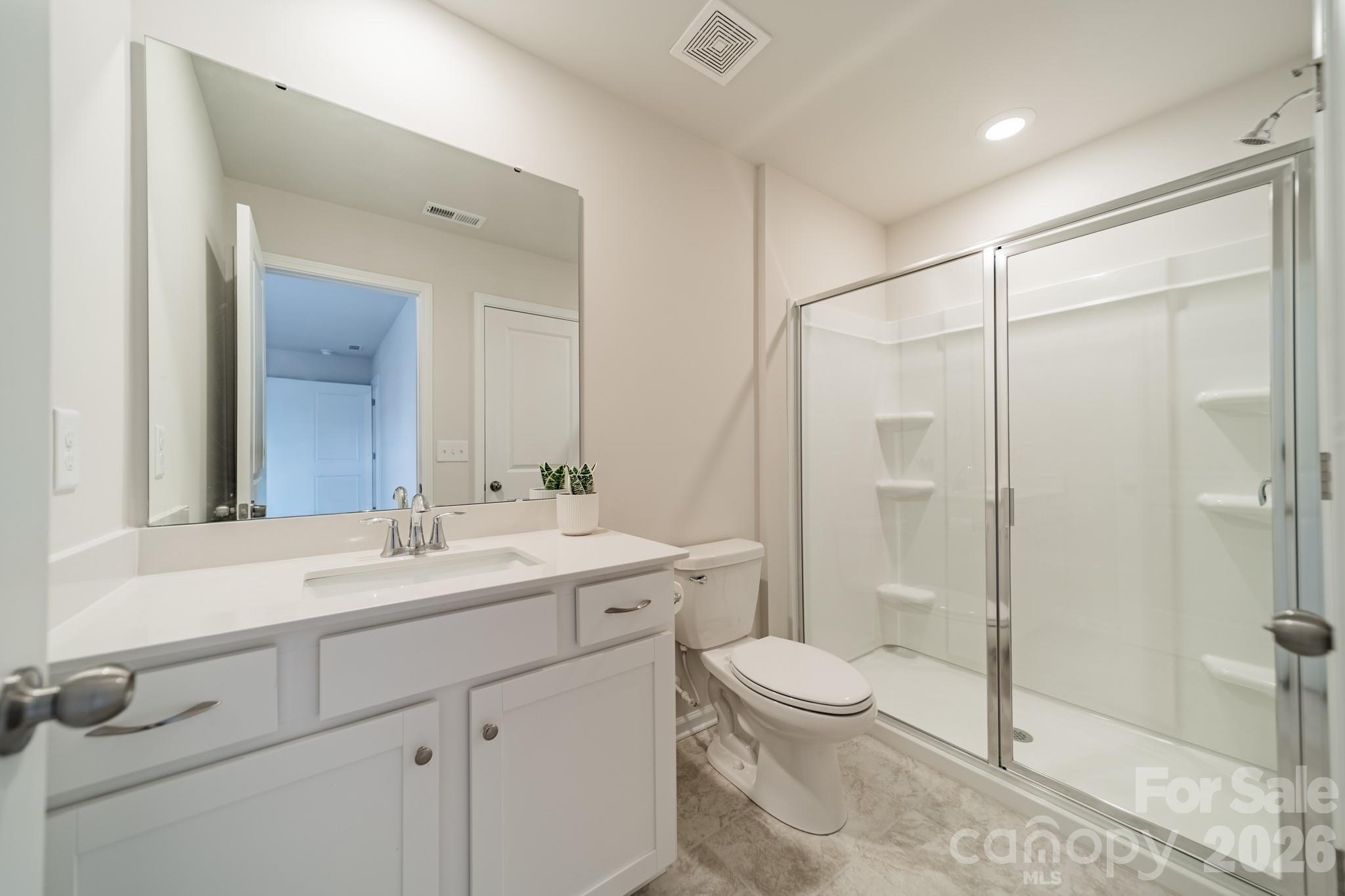 5542 Soft Shell Drive