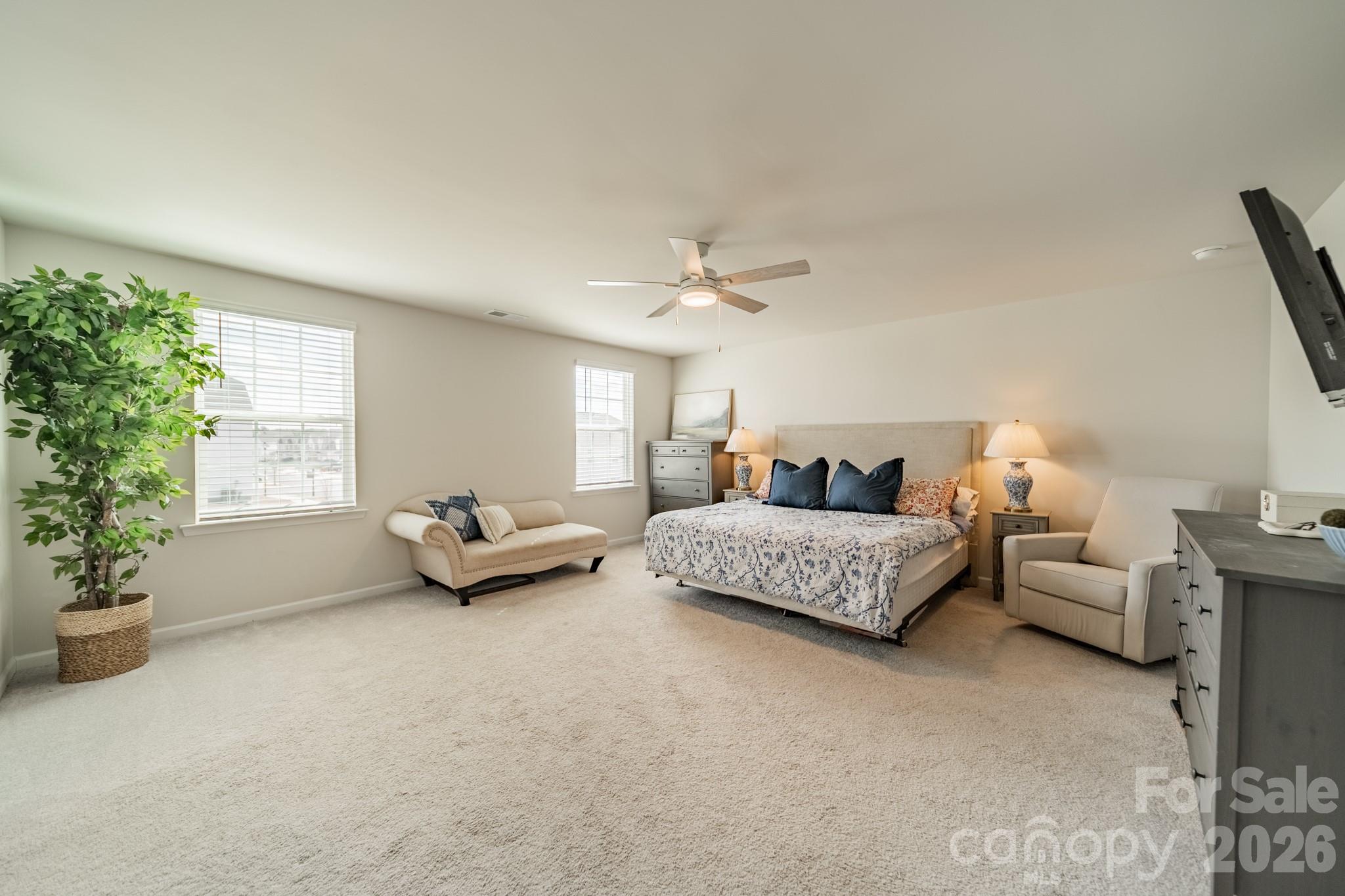 5542 Soft Shell Drive