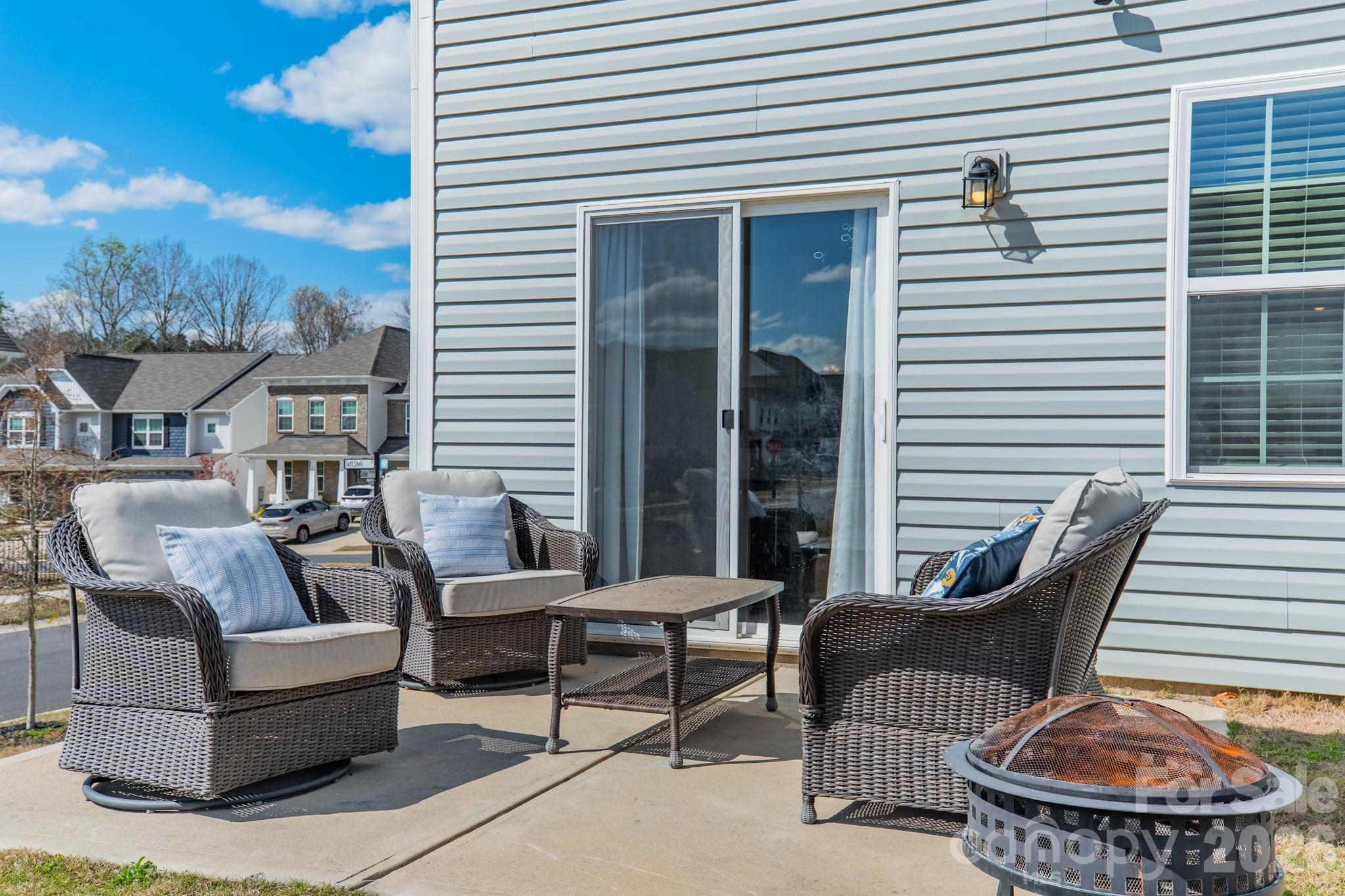 5542 Soft Shell Drive