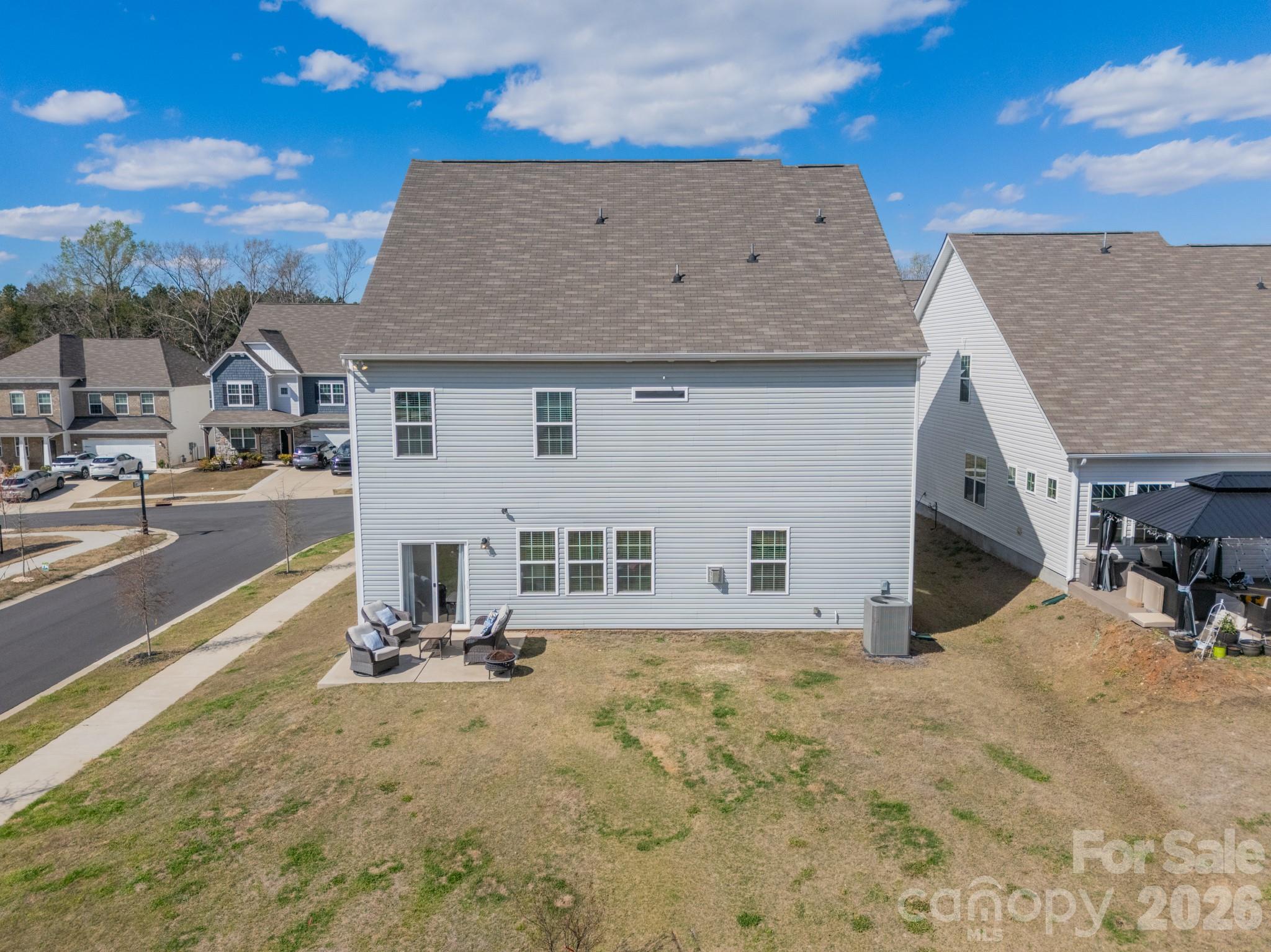 5542 Soft Shell Drive