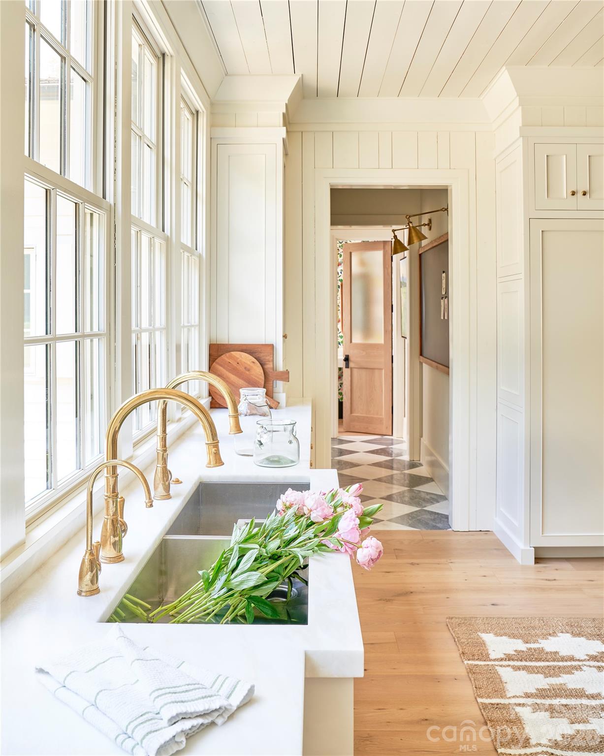 2269 New Gray Rock Road