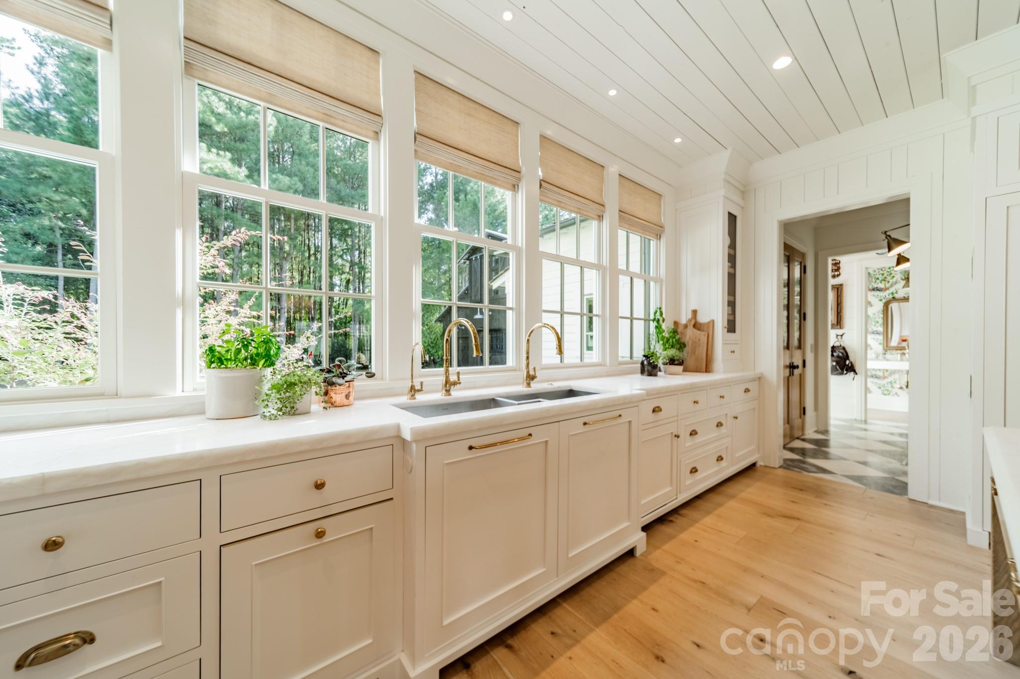 2269 New Gray Rock Road