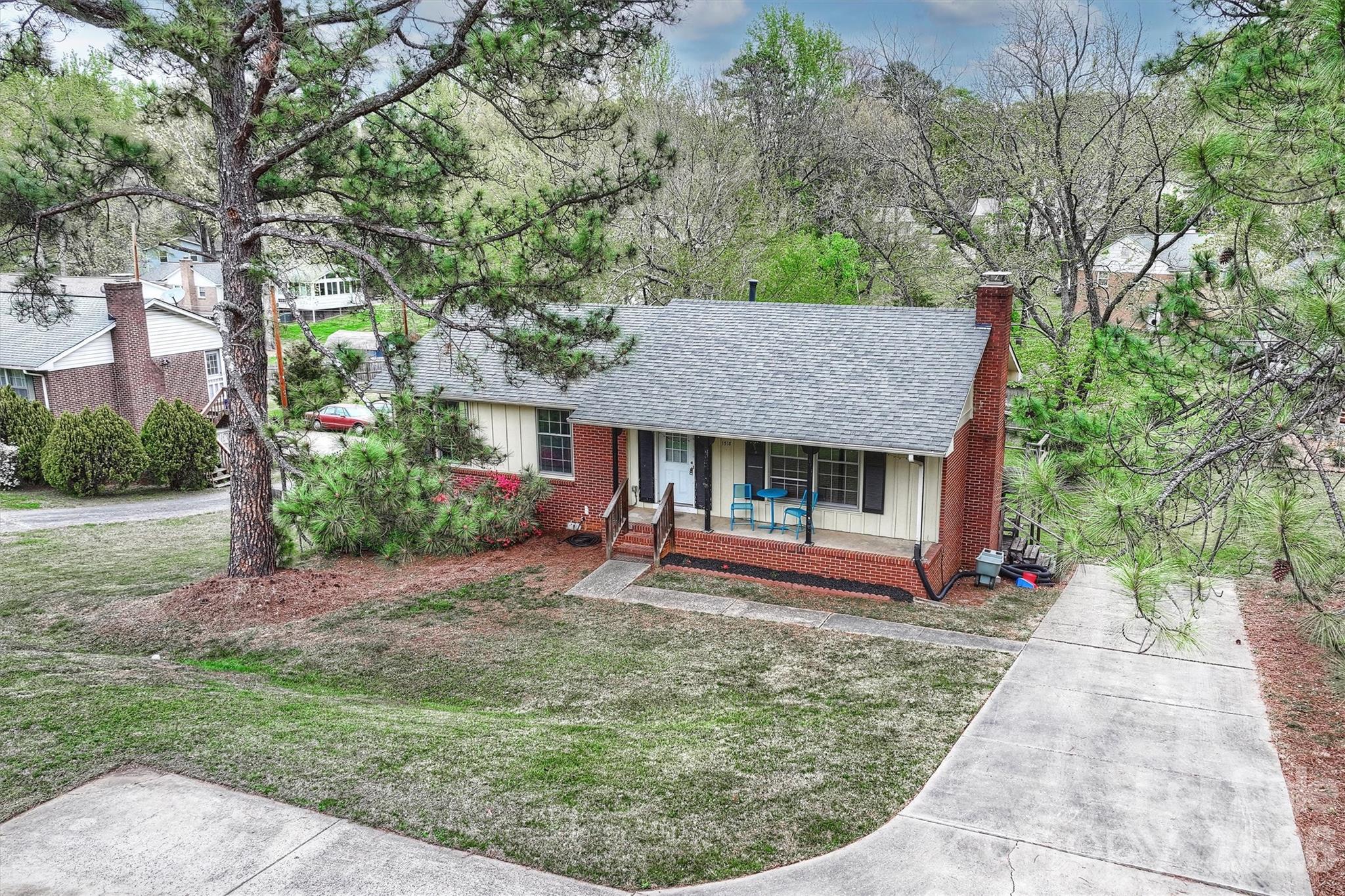 1518 Rama Road