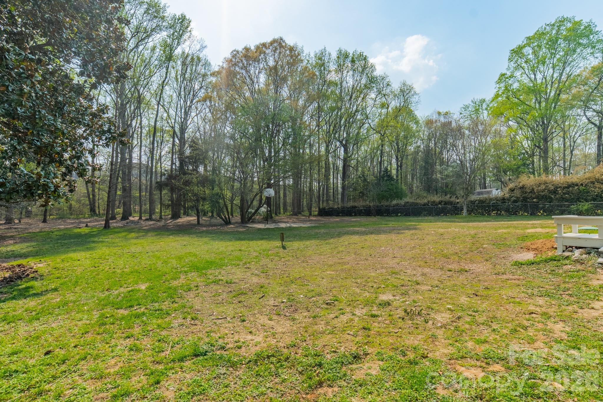 2023 Briarwood Circle