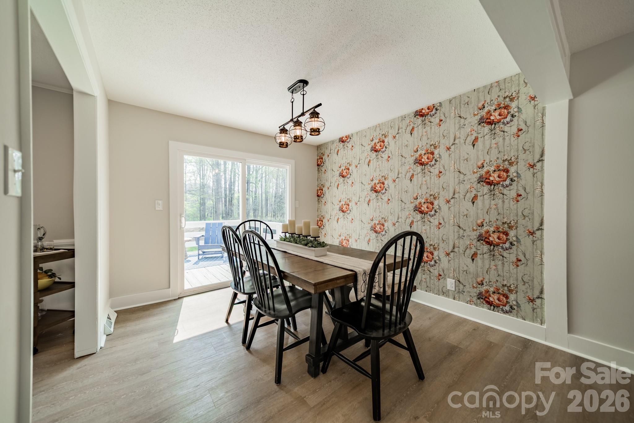 2023 Briarwood Circle