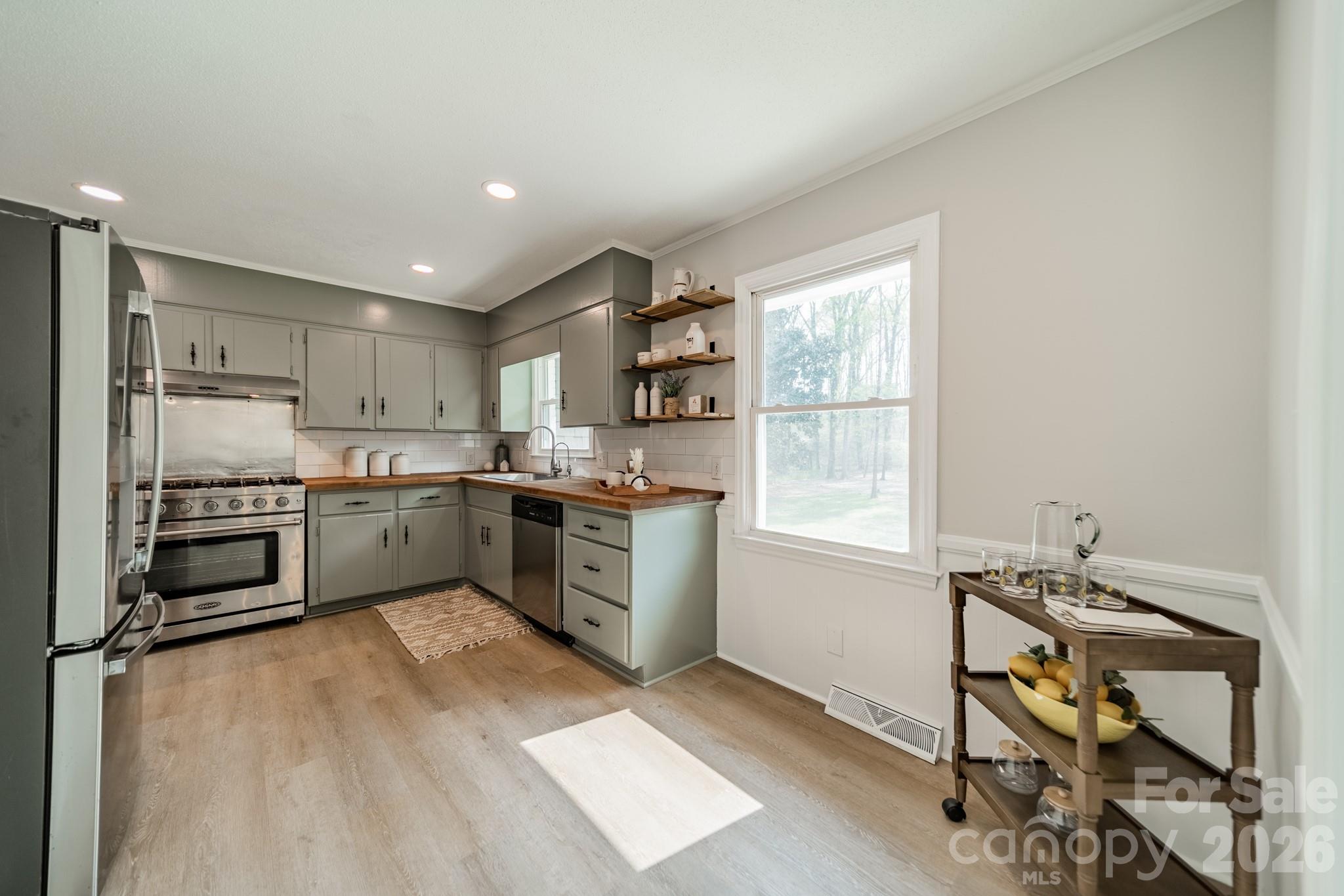 2023 Briarwood Circle