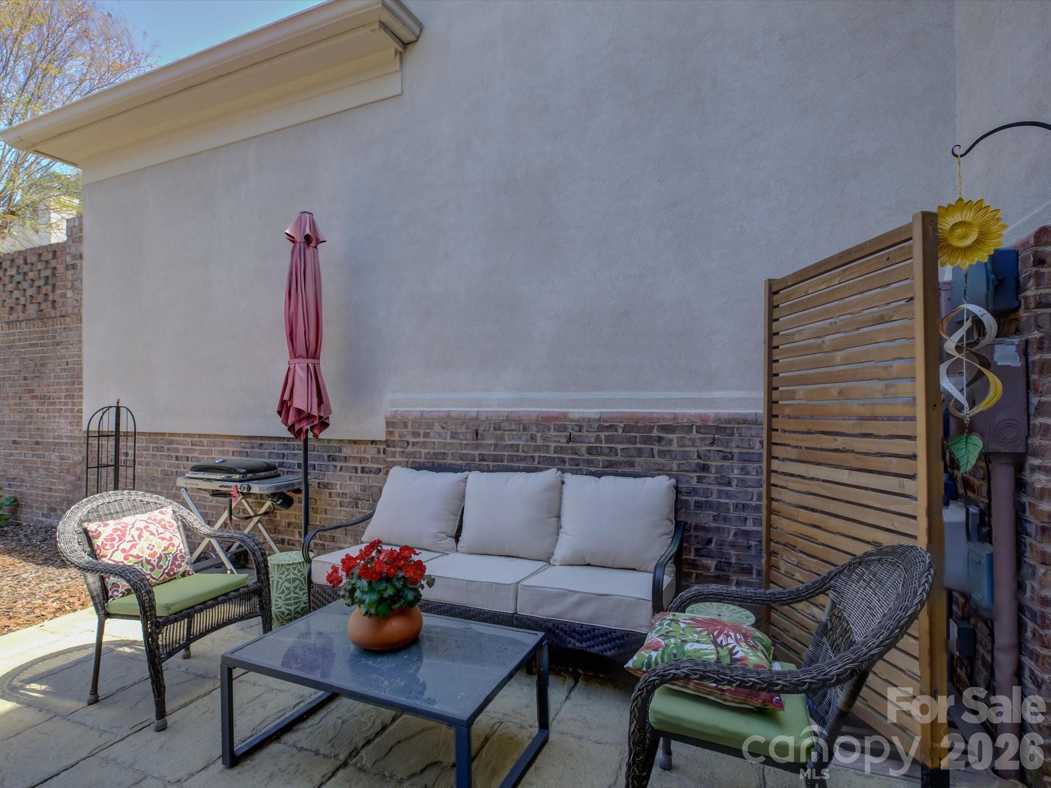 8905 Challis Hill Lane