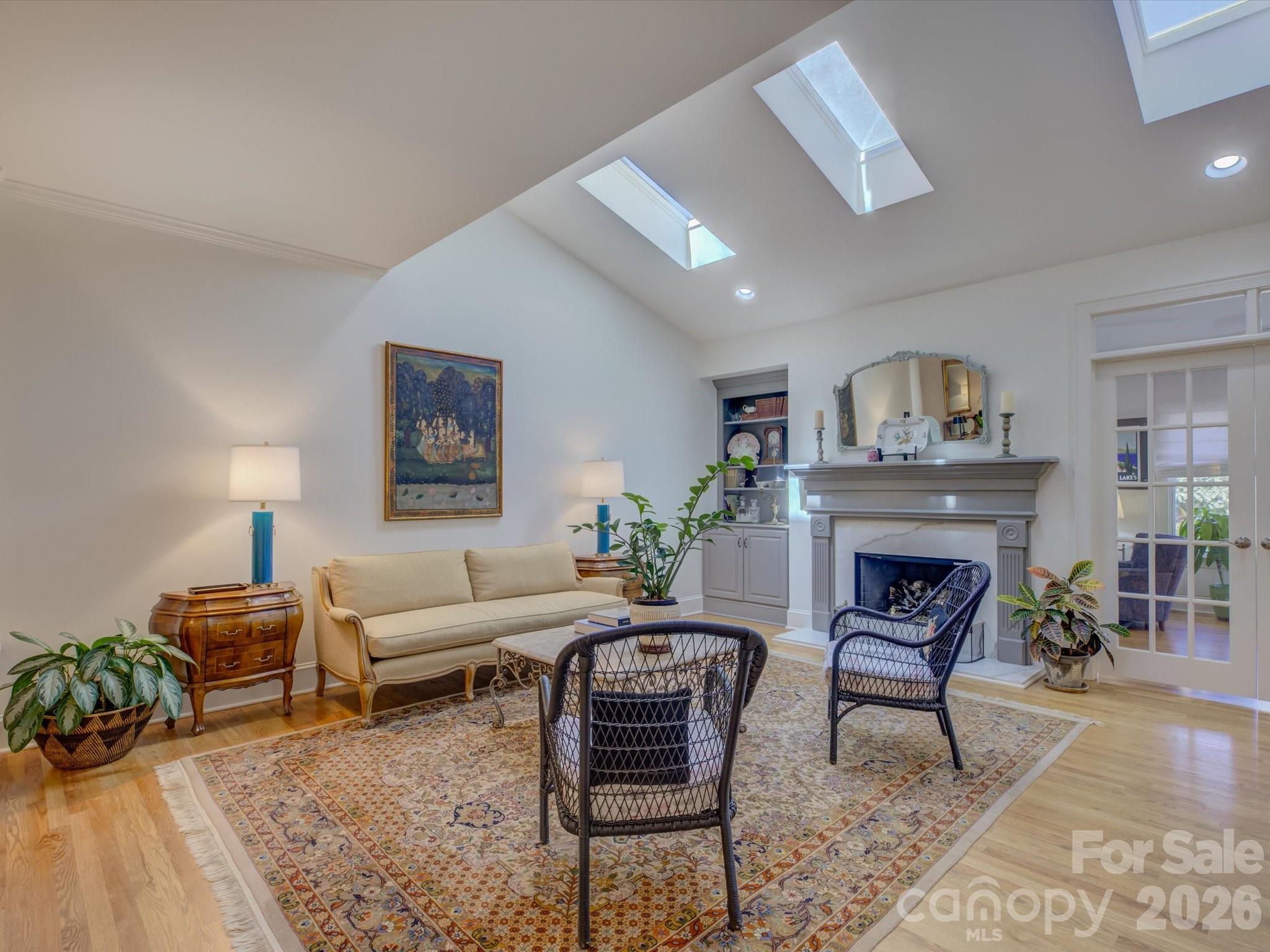 8905 Challis Hill Lane