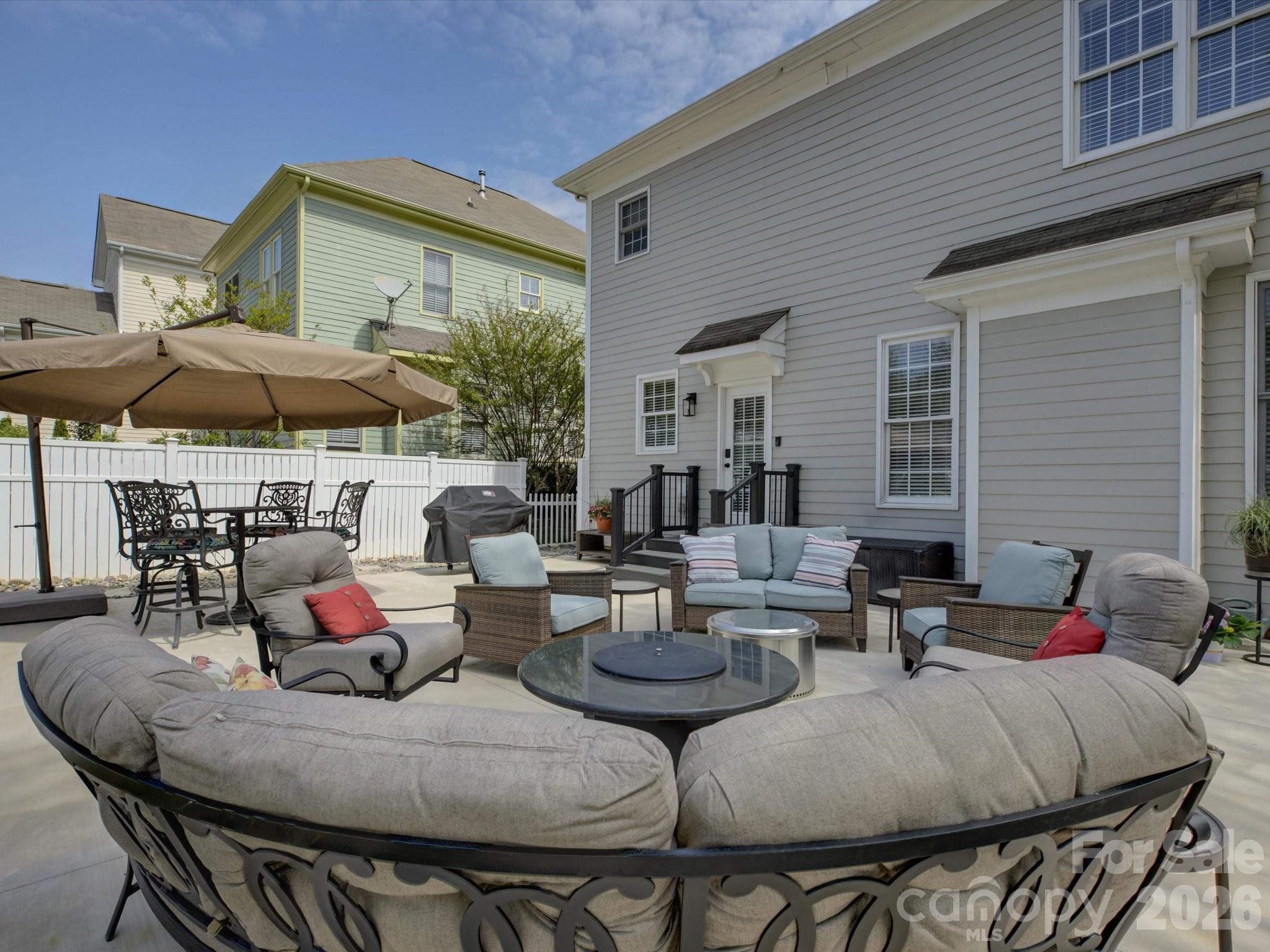 1305 Barnett Woods Crossing