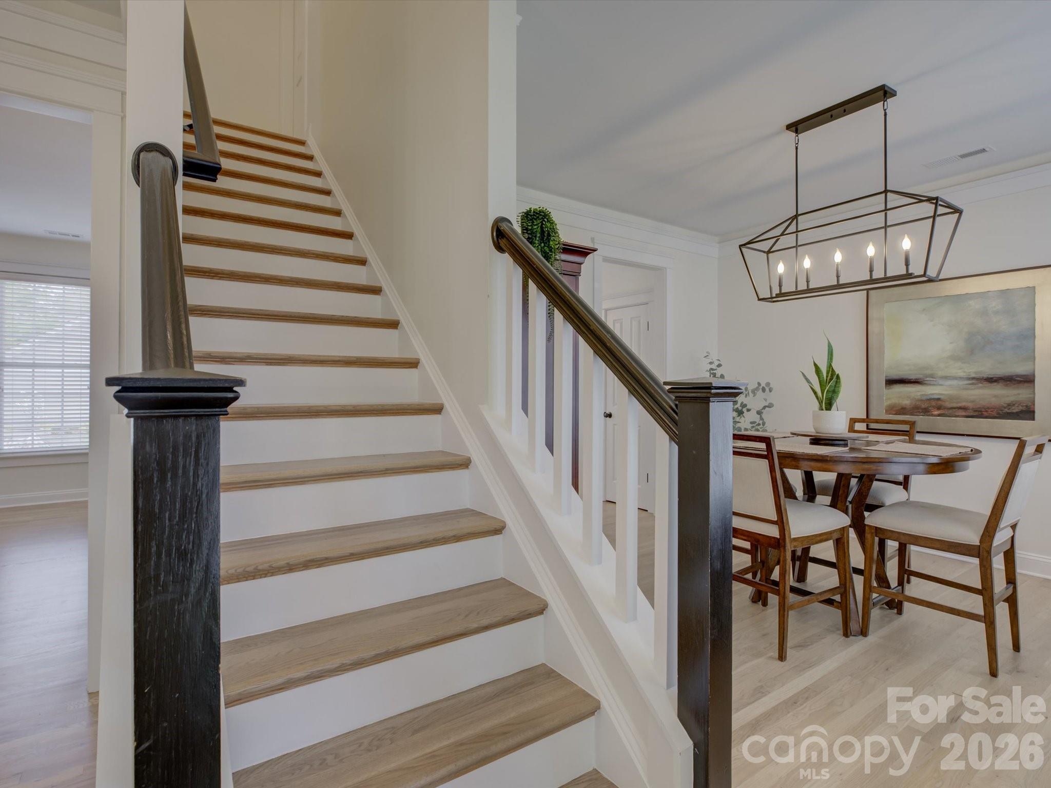 1305 Barnett Woods Crossing