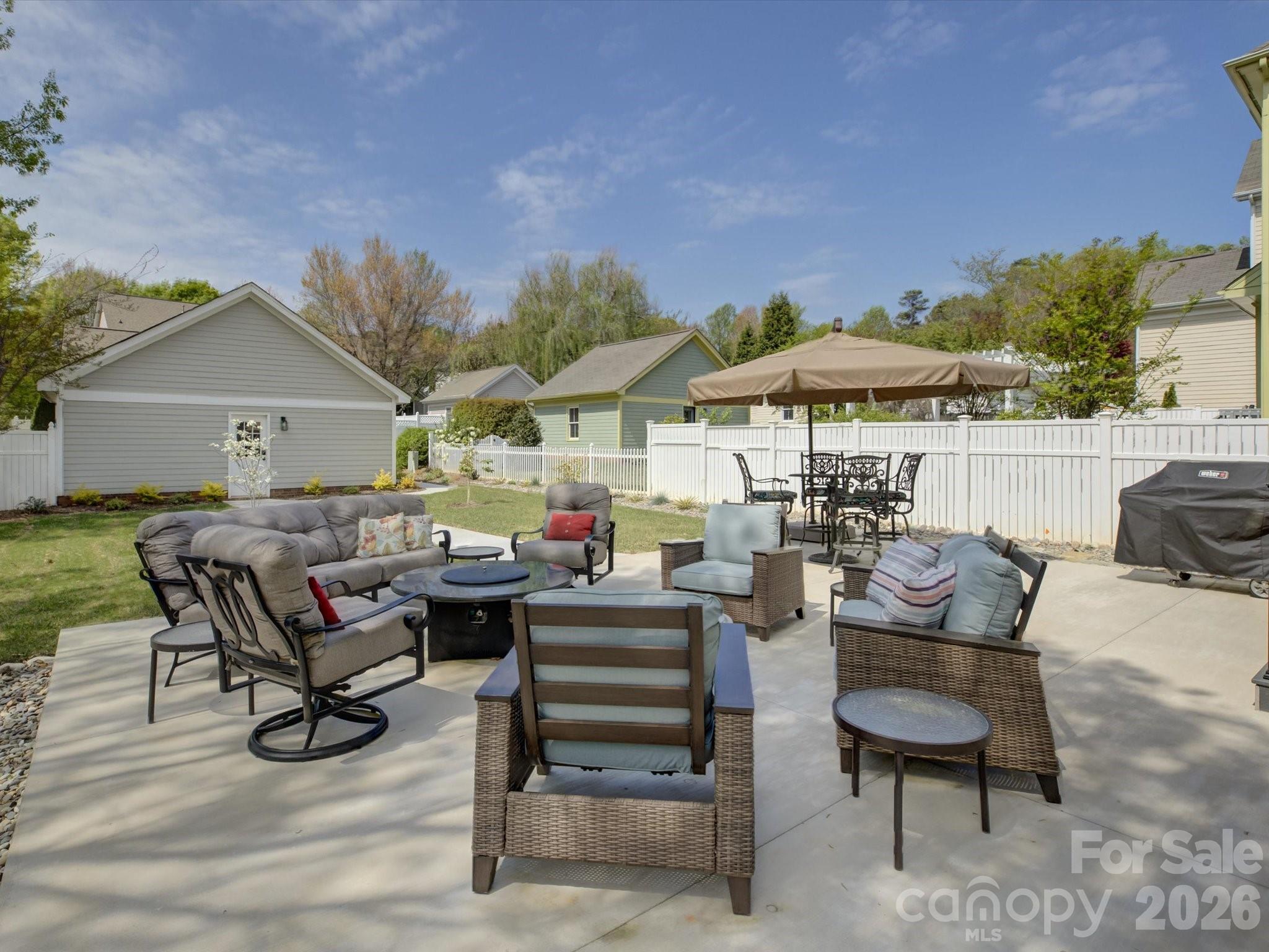 1305 Barnett Woods Crossing