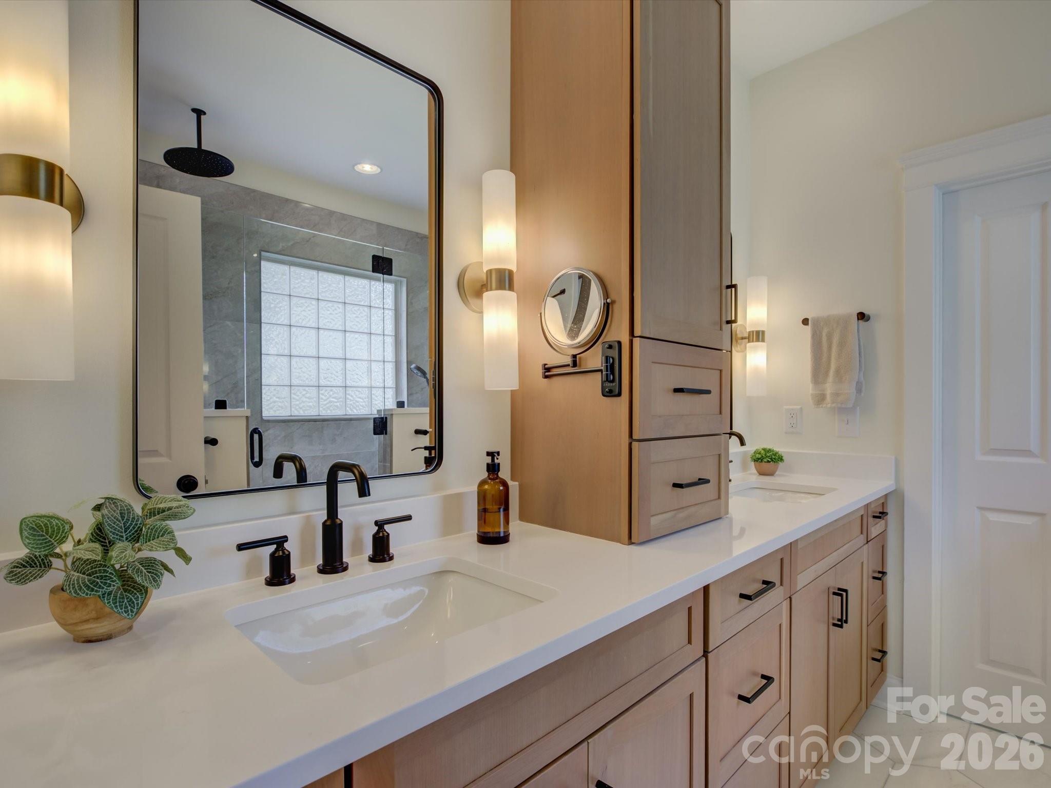 1305 Barnett Woods Crossing