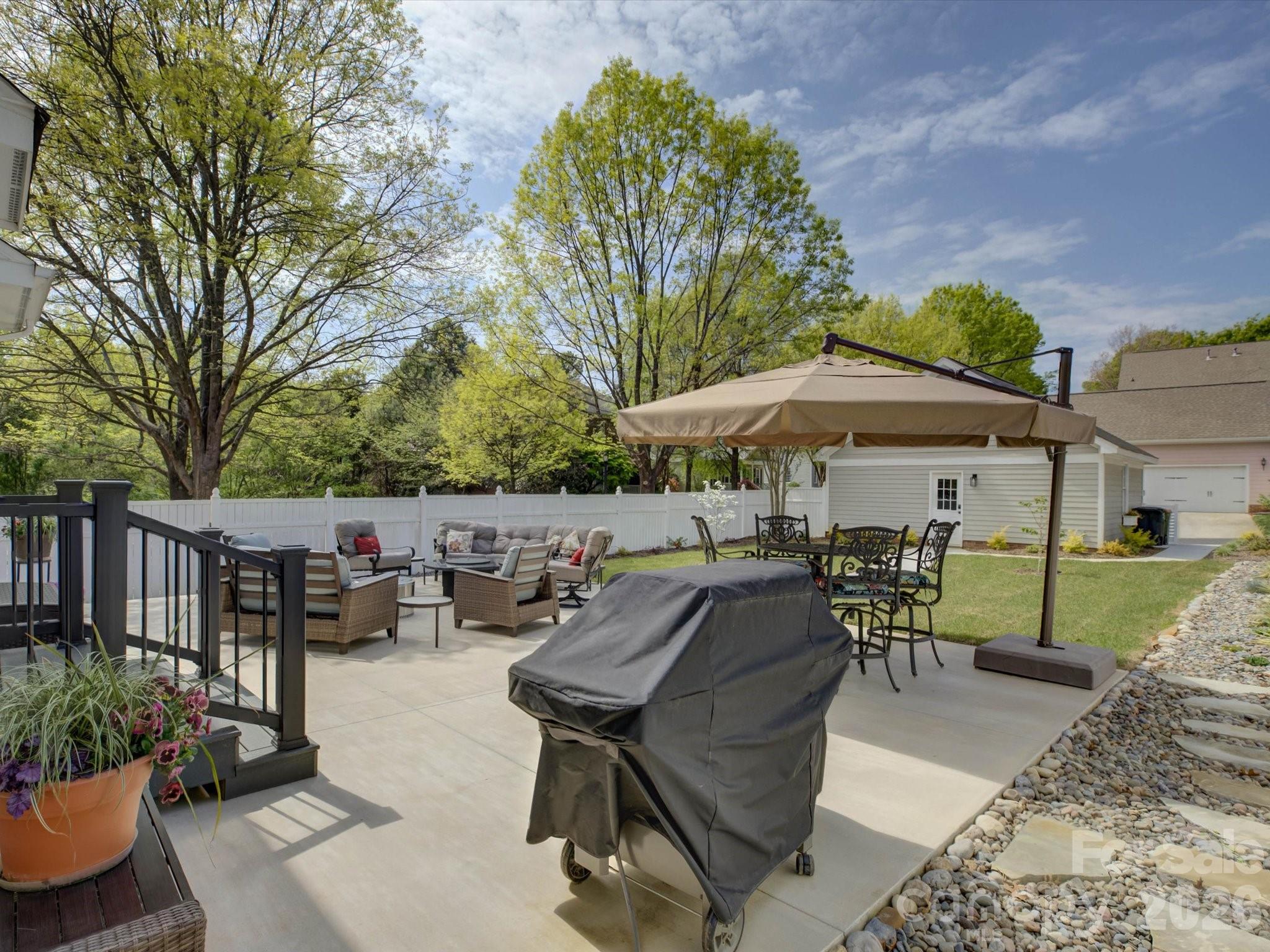 1305 Barnett Woods Crossing