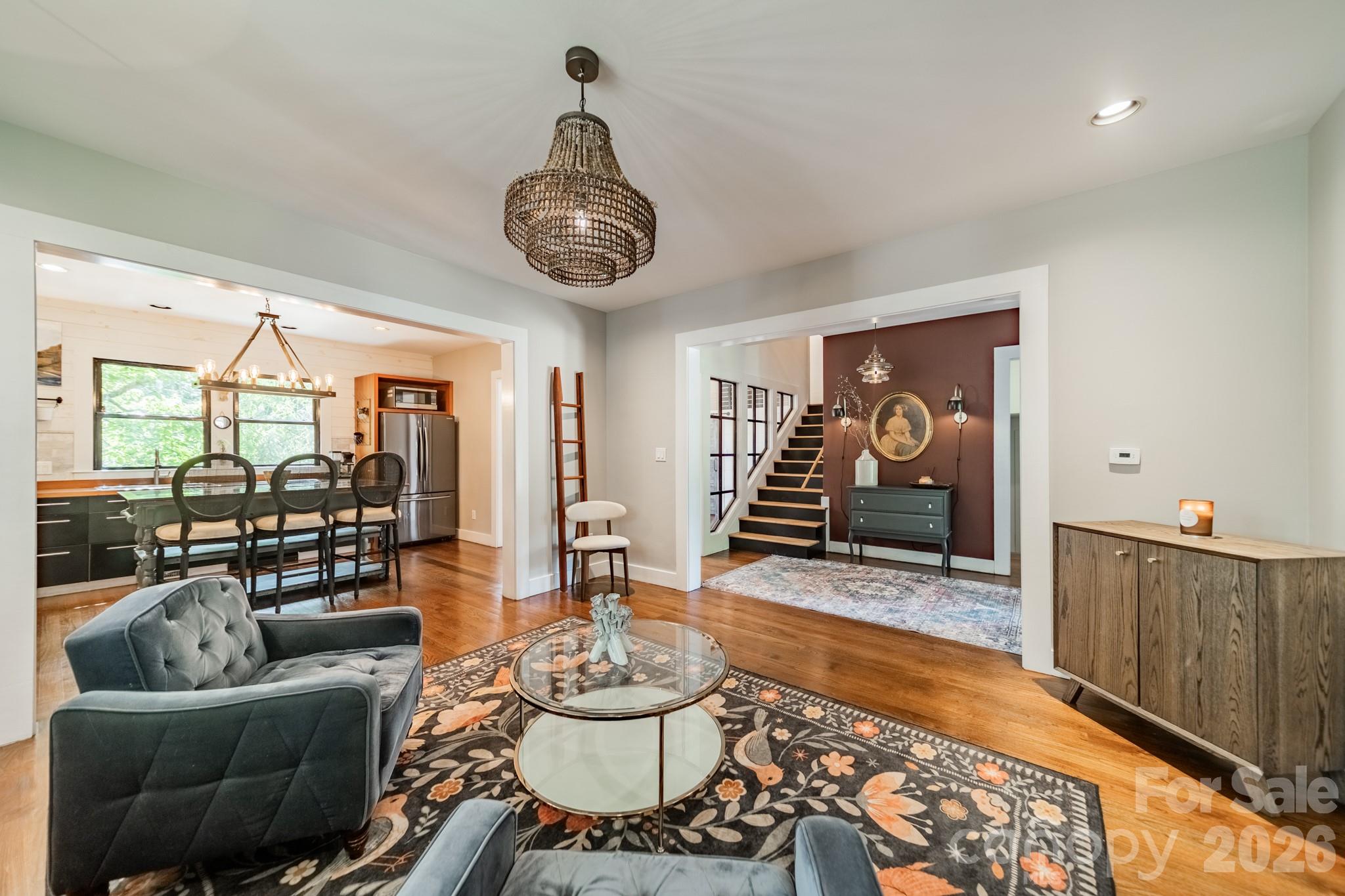 521 Forest Lane