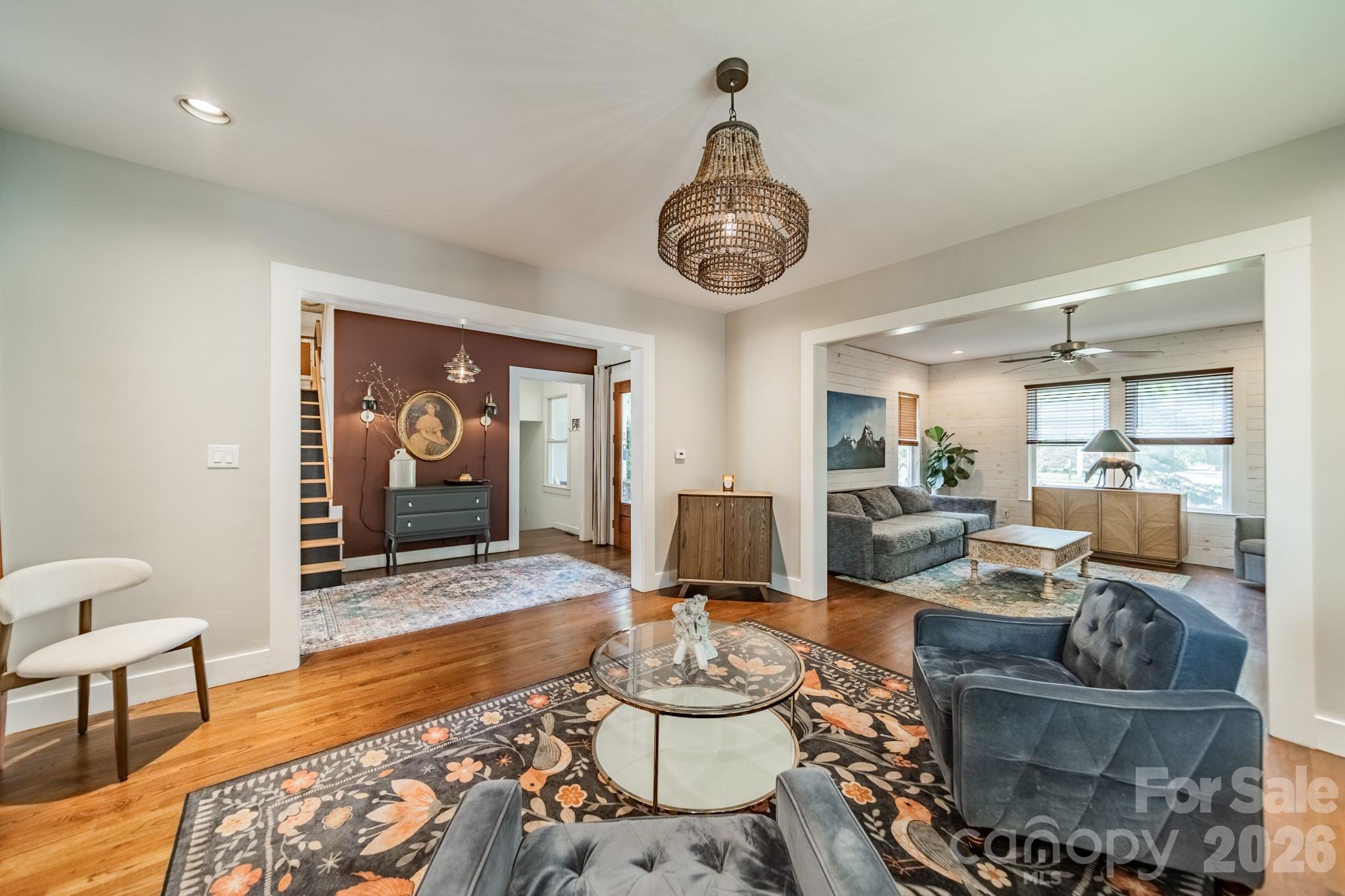 521 Forest Lane