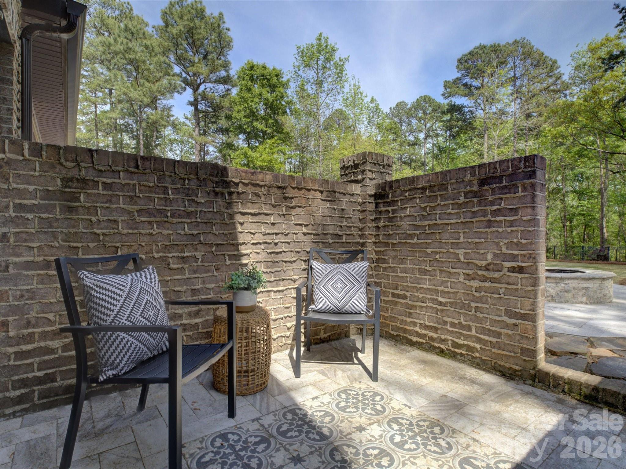 4062 Country Overlook Drive