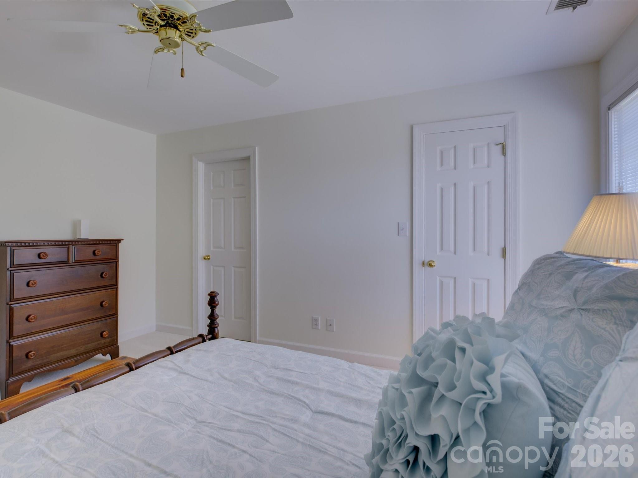 2980 Robinwood Road