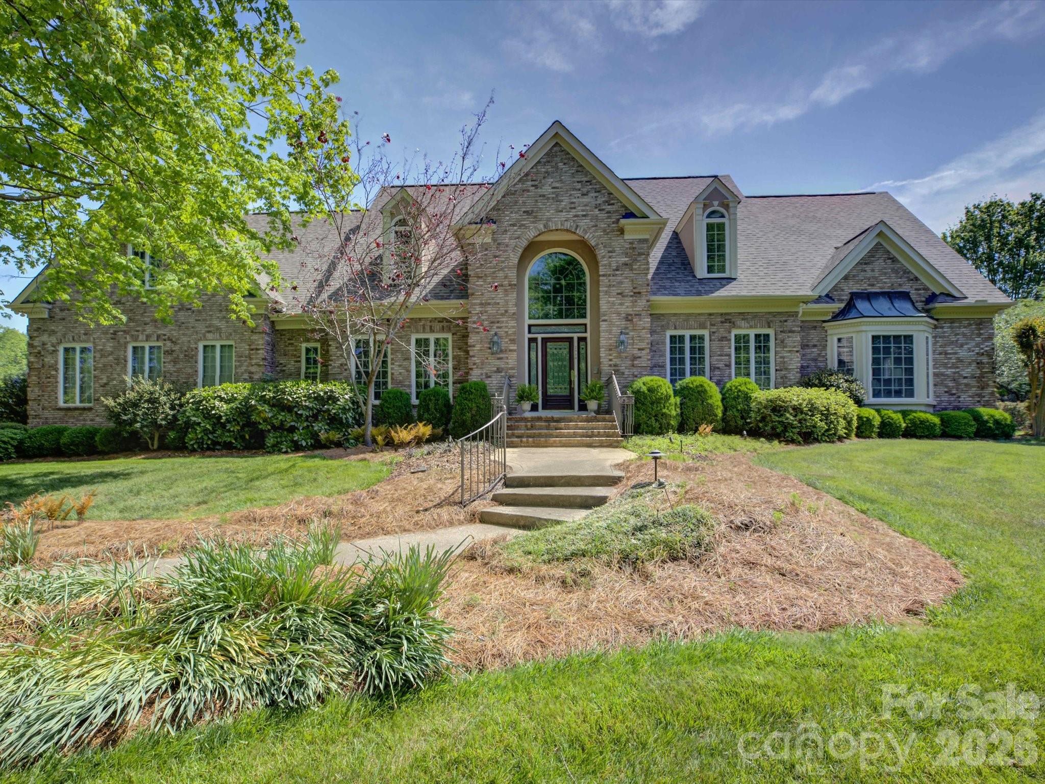 2980 Robinwood Road