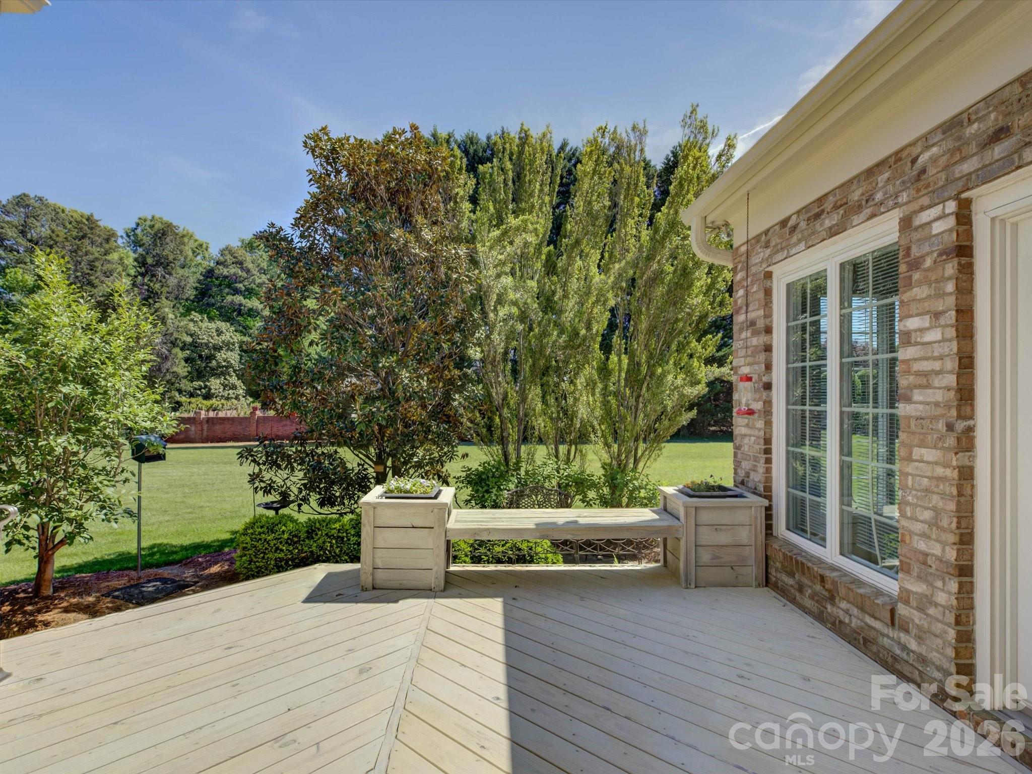 2980 Robinwood Road