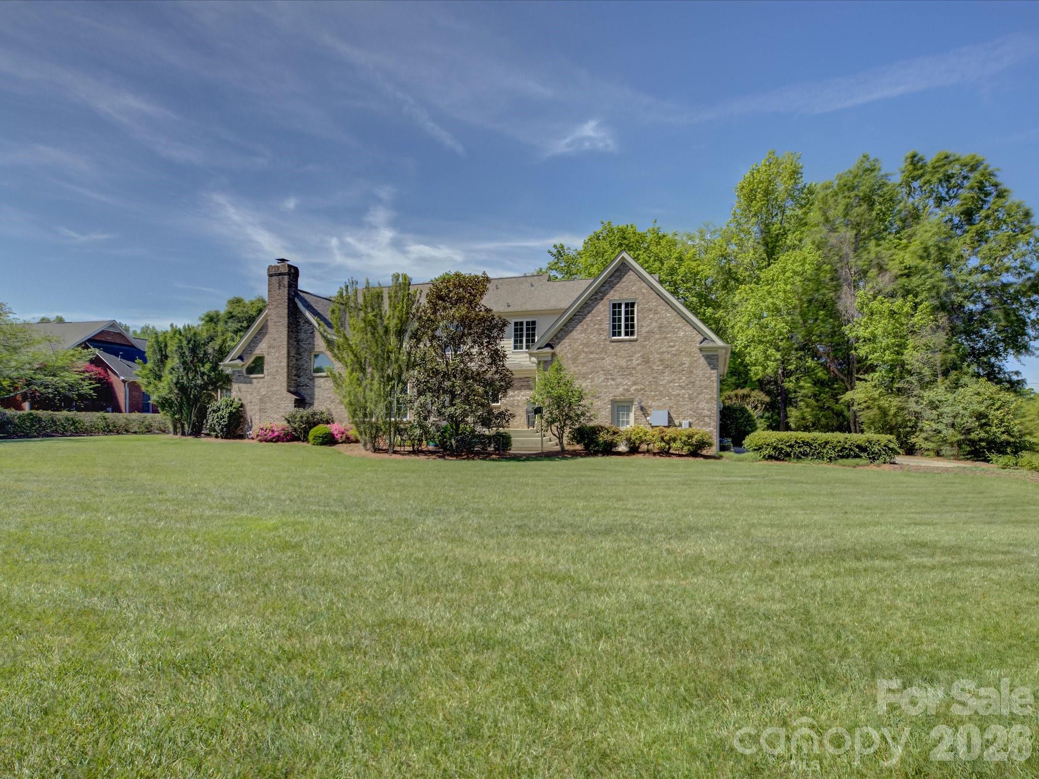 2980 Robinwood Road