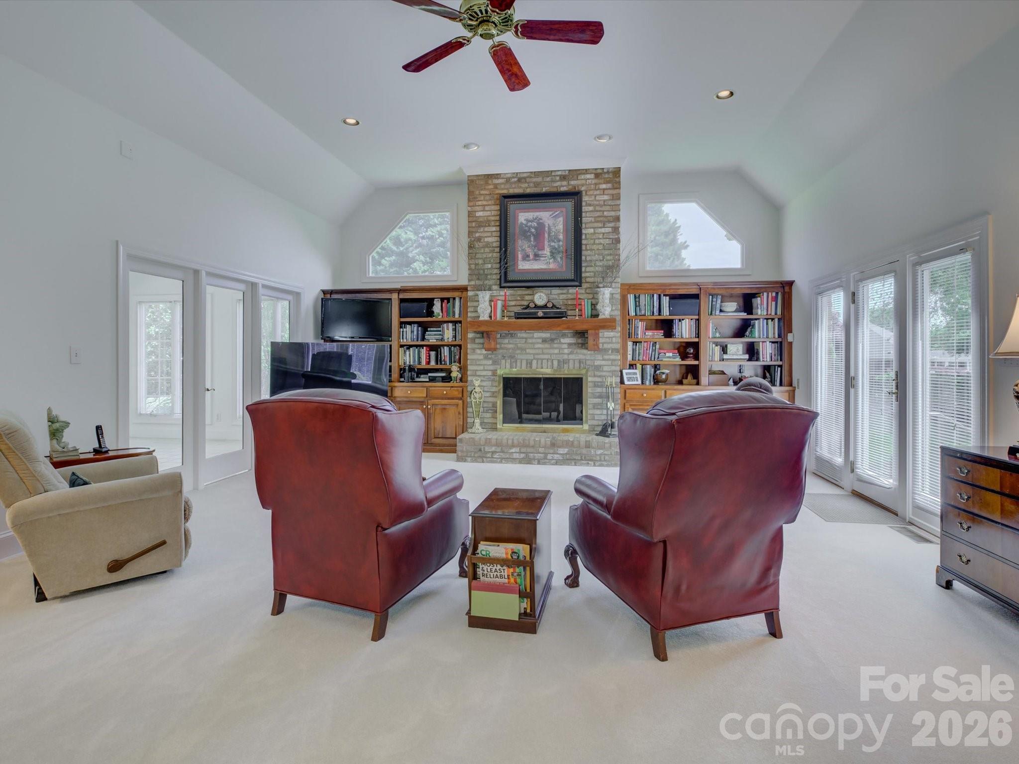 2980 Robinwood Road