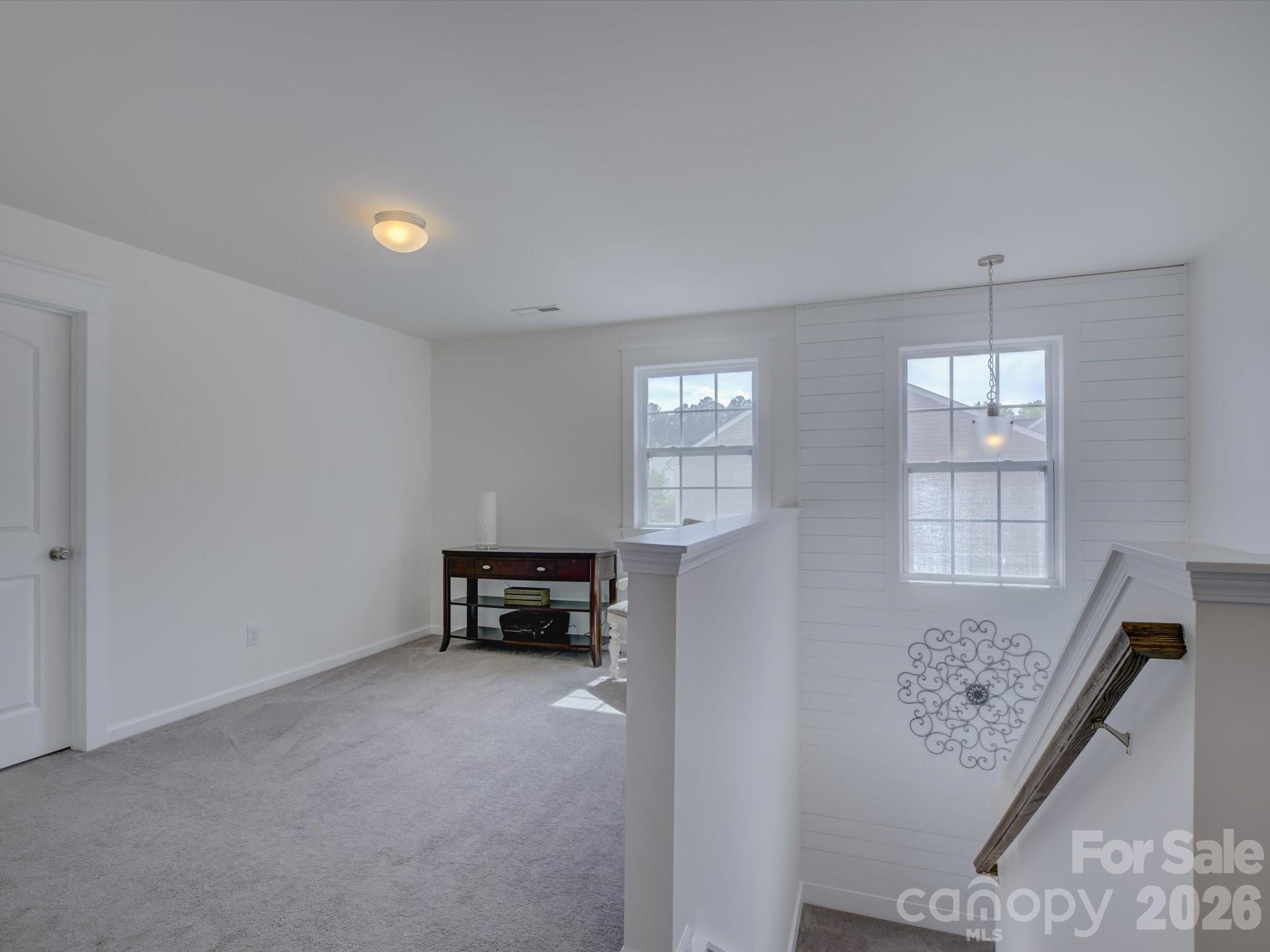 2610 Courtland Drive