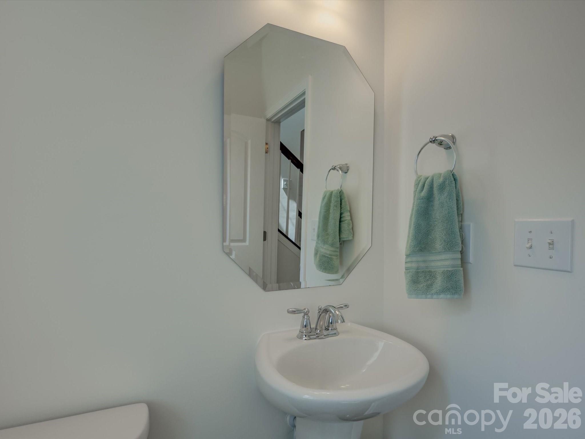 2610 Courtland Drive