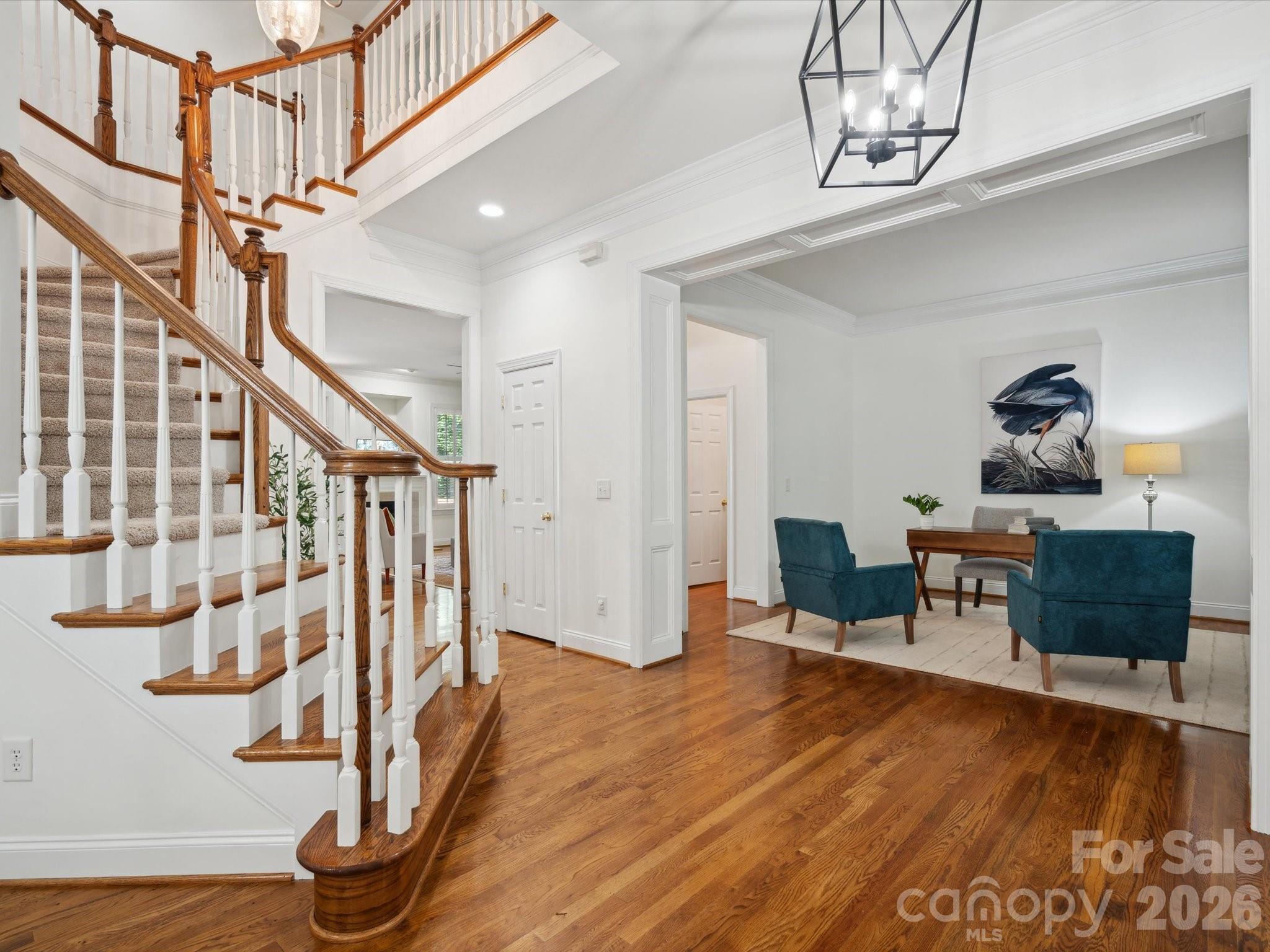 927 Dericks Crossing