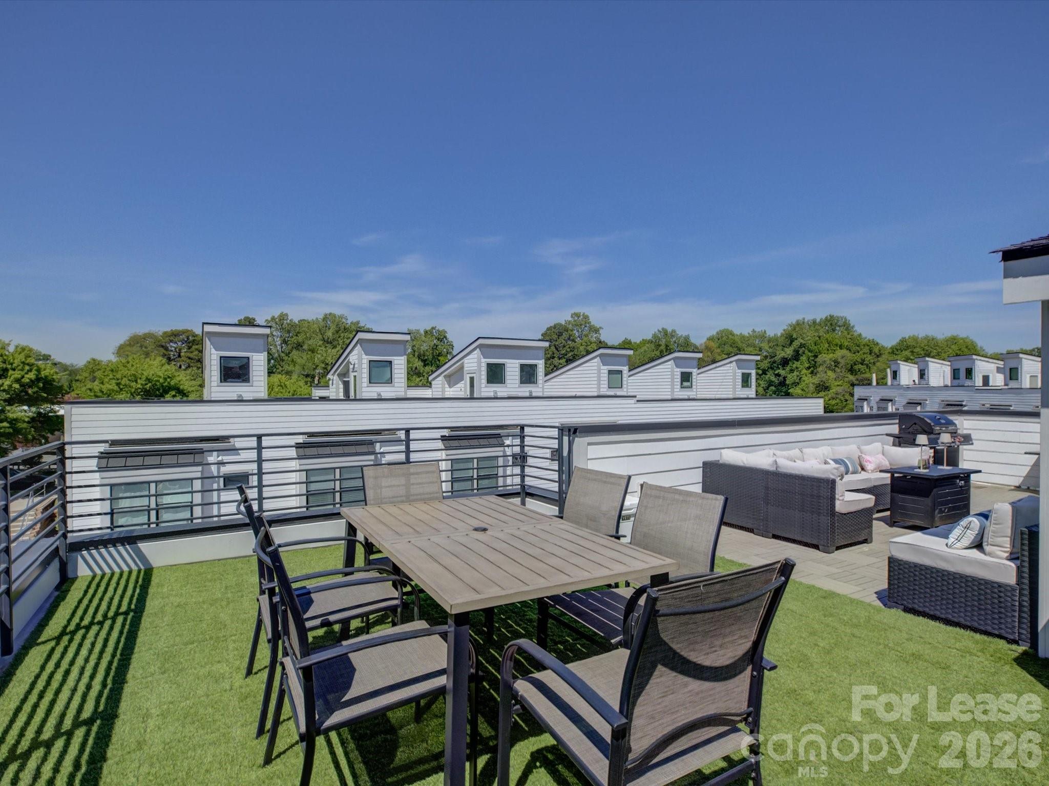 1007 Wesley Terrace Avenue