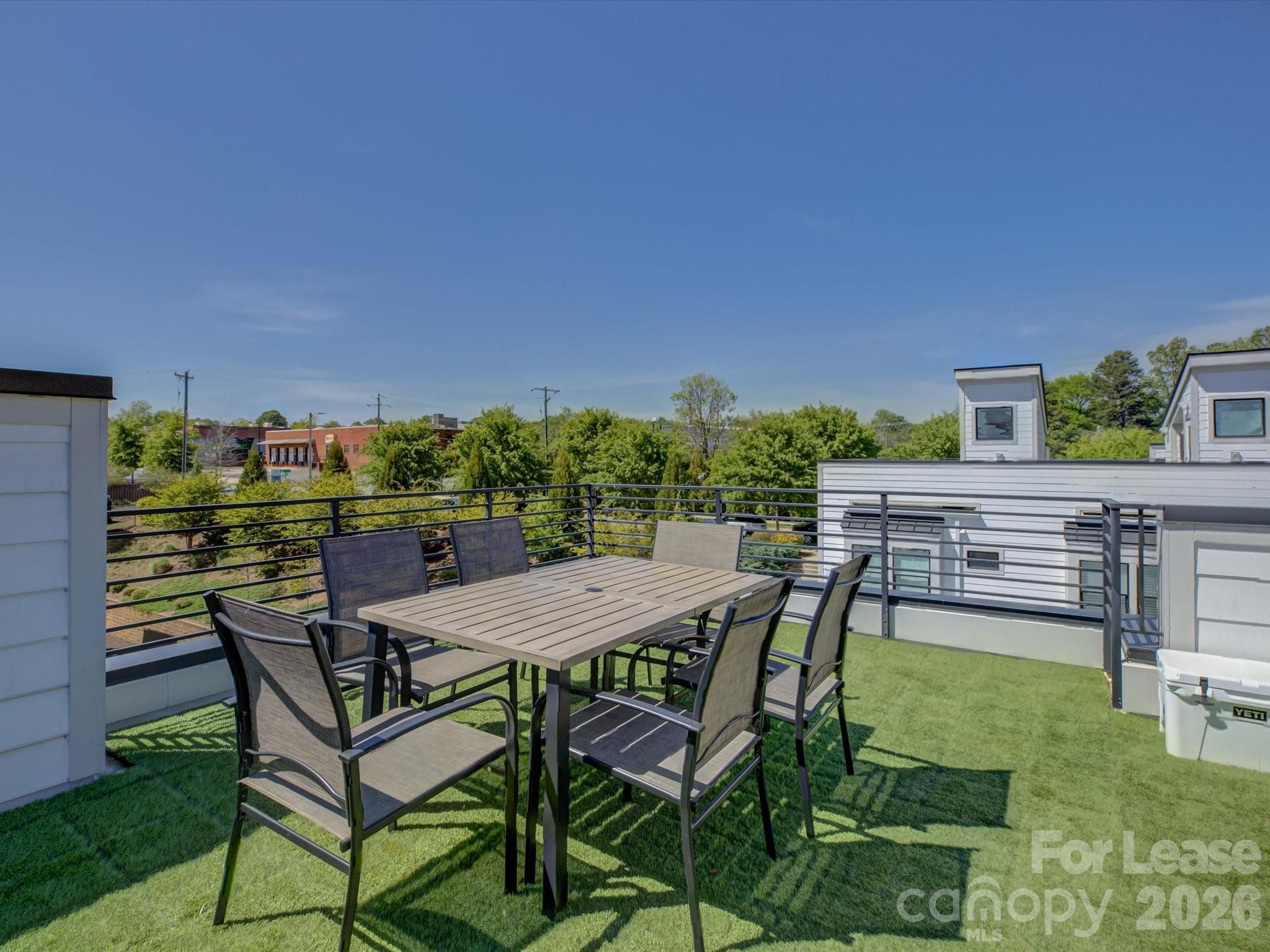 1007 Wesley Terrace Avenue