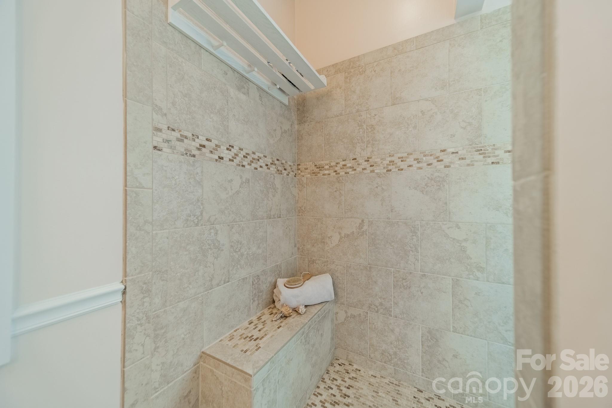 6121 Caseys Side Way