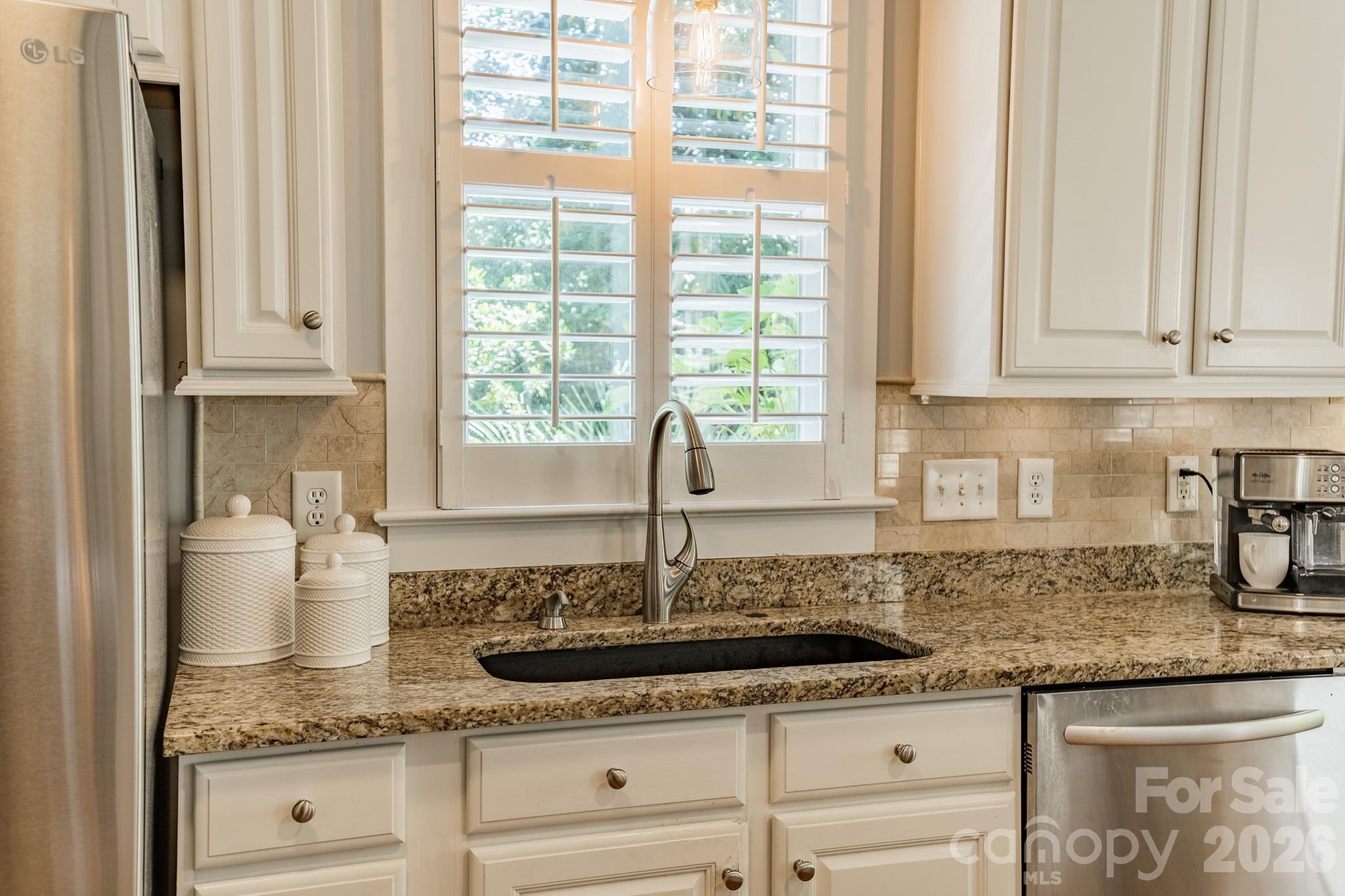 6121 Caseys Side Way