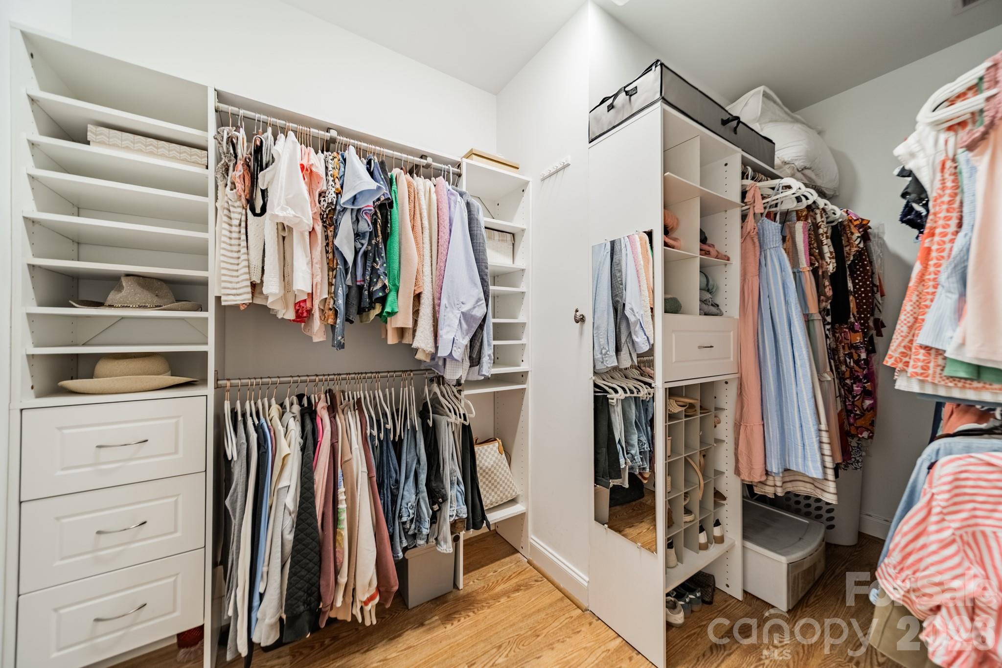 6121 Caseys Side Way